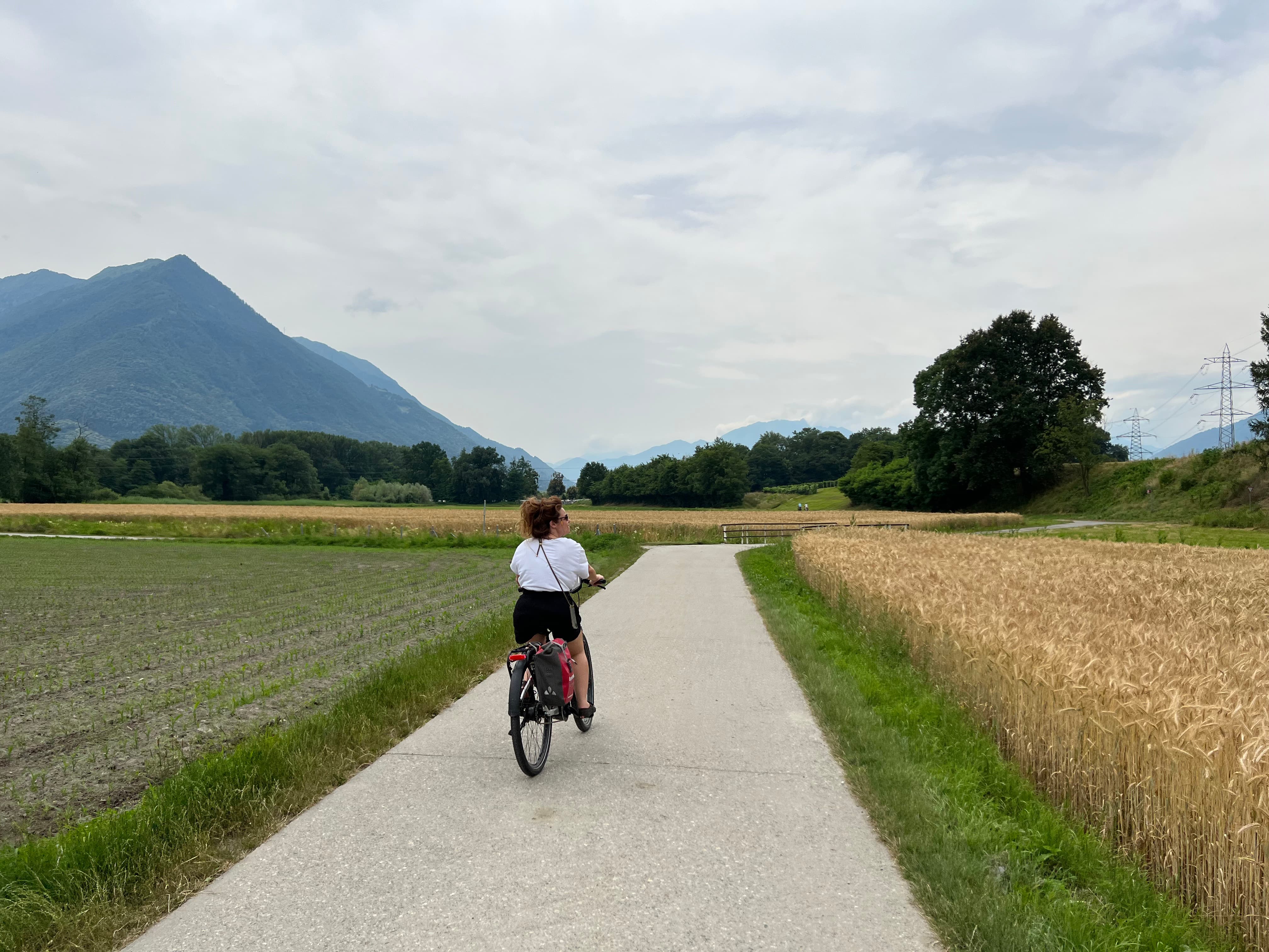 Wie Radfahren in Bellinzona aussehen könnte.