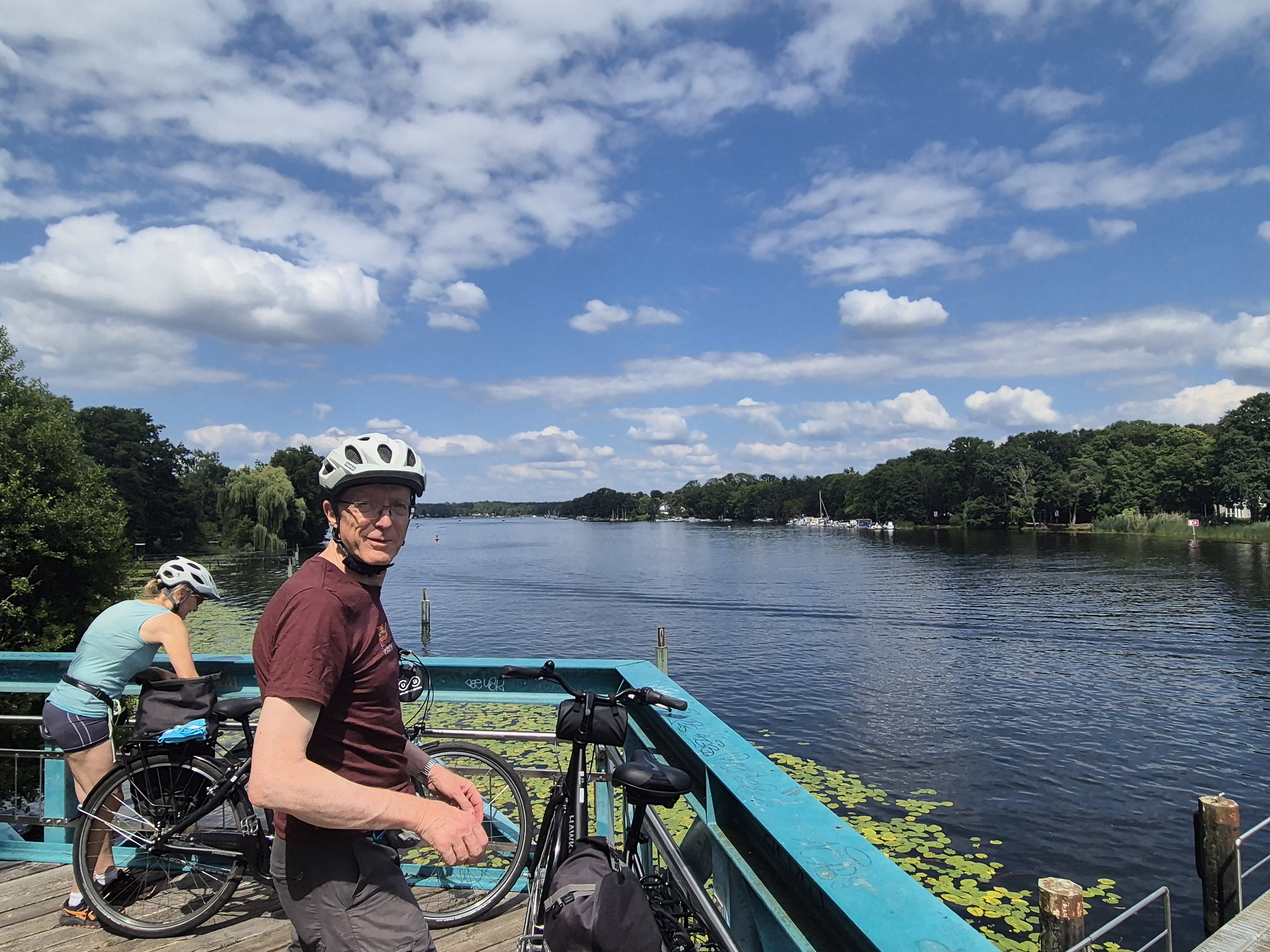 Photo 2 de l’itinéraire Bikemap « Stuttgarter Platz nach Waldstraße / OT » Photo 2 de l’itinéraire Bikemap « Stuttgarter Platz nach Waldstraße / OT »