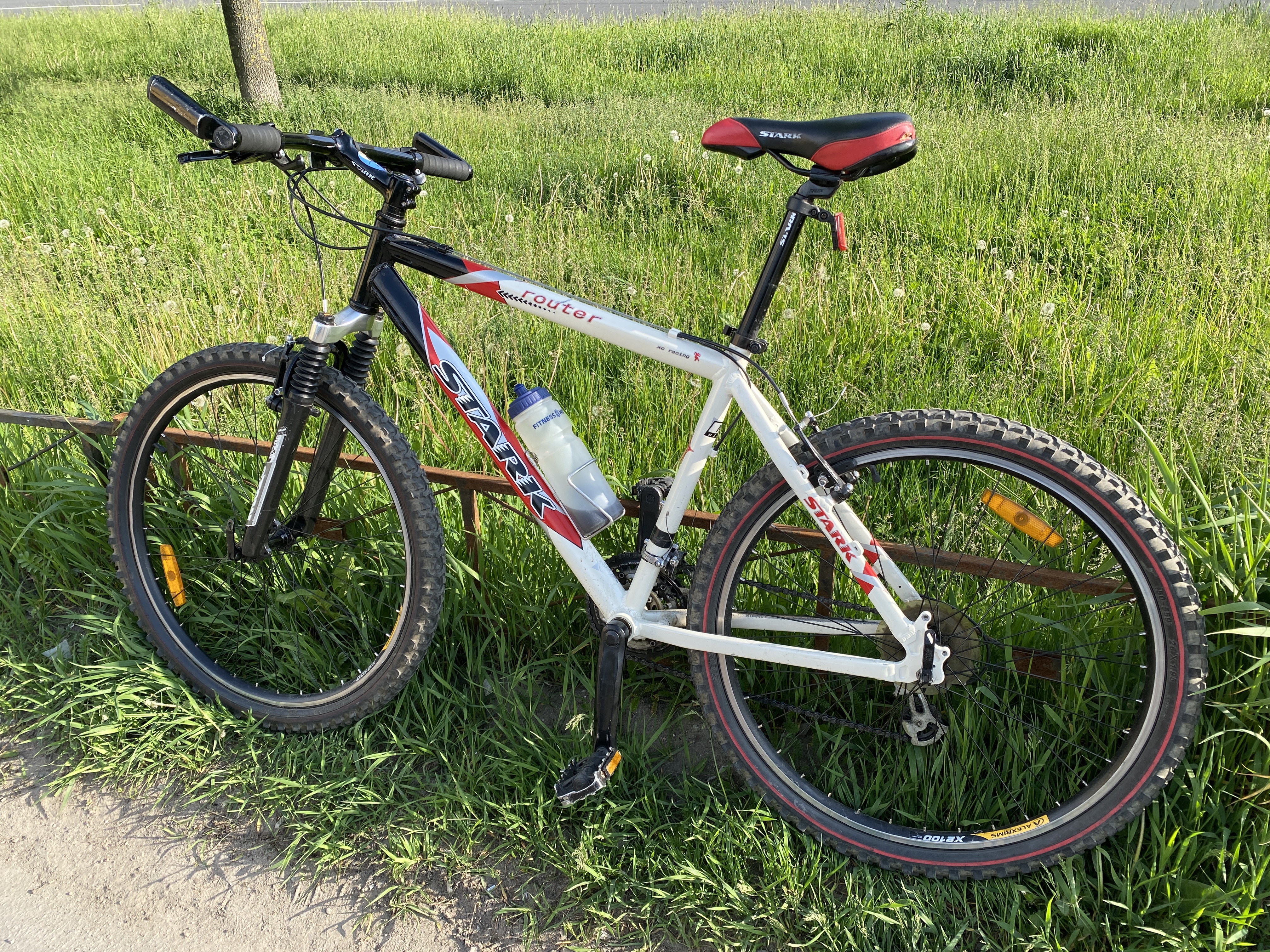 Кораблестроителей улица, Санкт-Петербург до Кораблестроителей улица, Санкт-Петербург