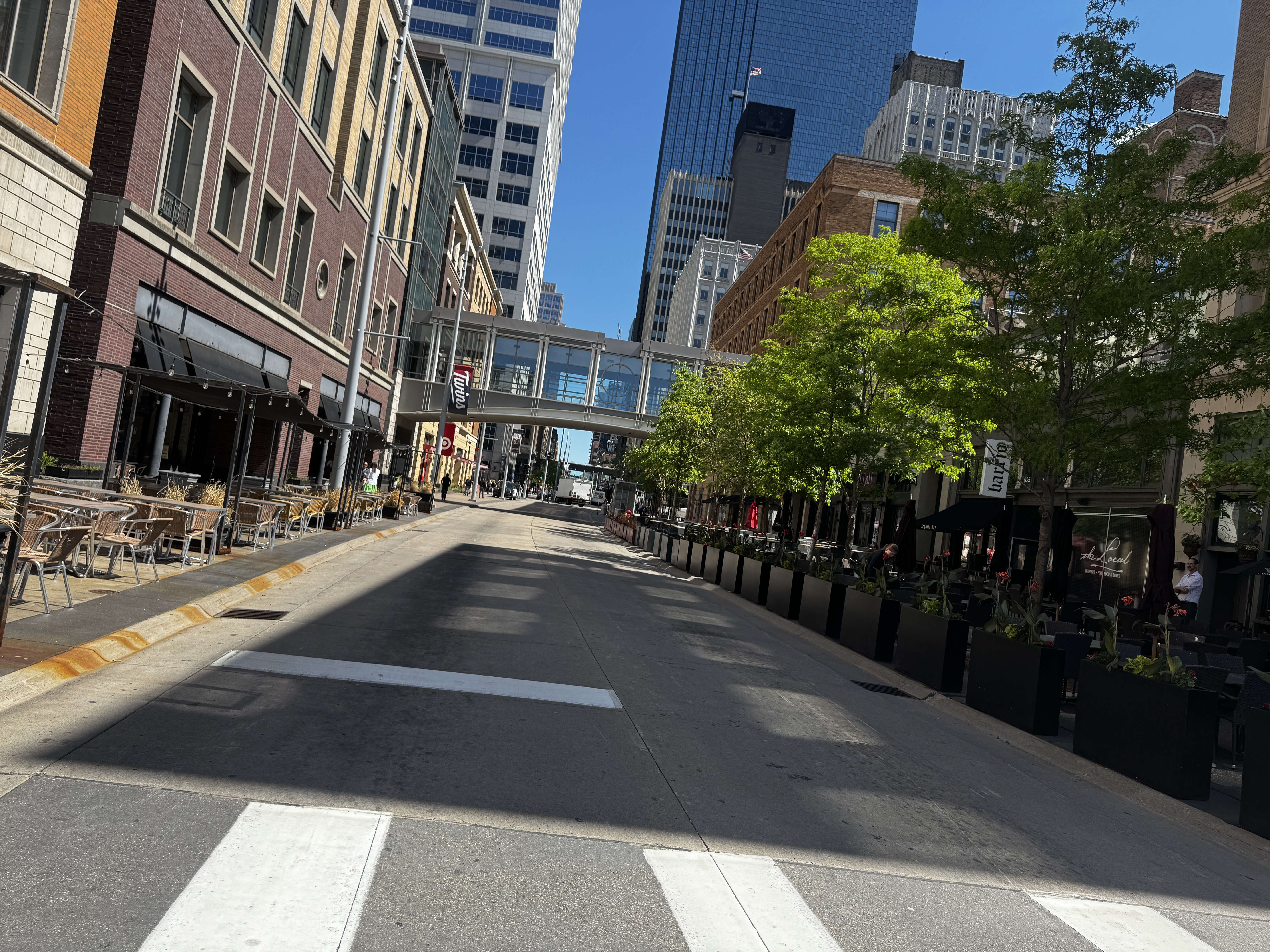 S Sixth St, Minneapolis to Spruce Pl, Minneapolis