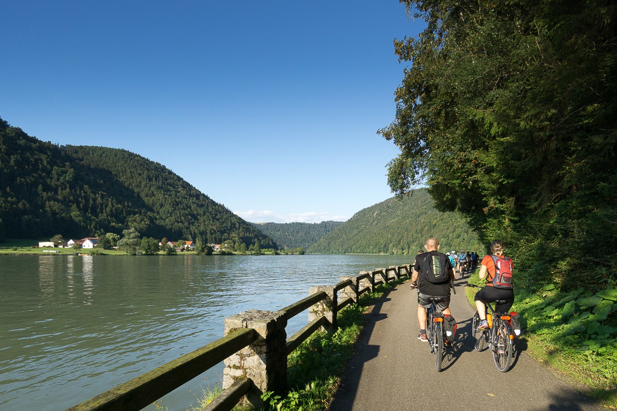 Passau to Vienna bike tour