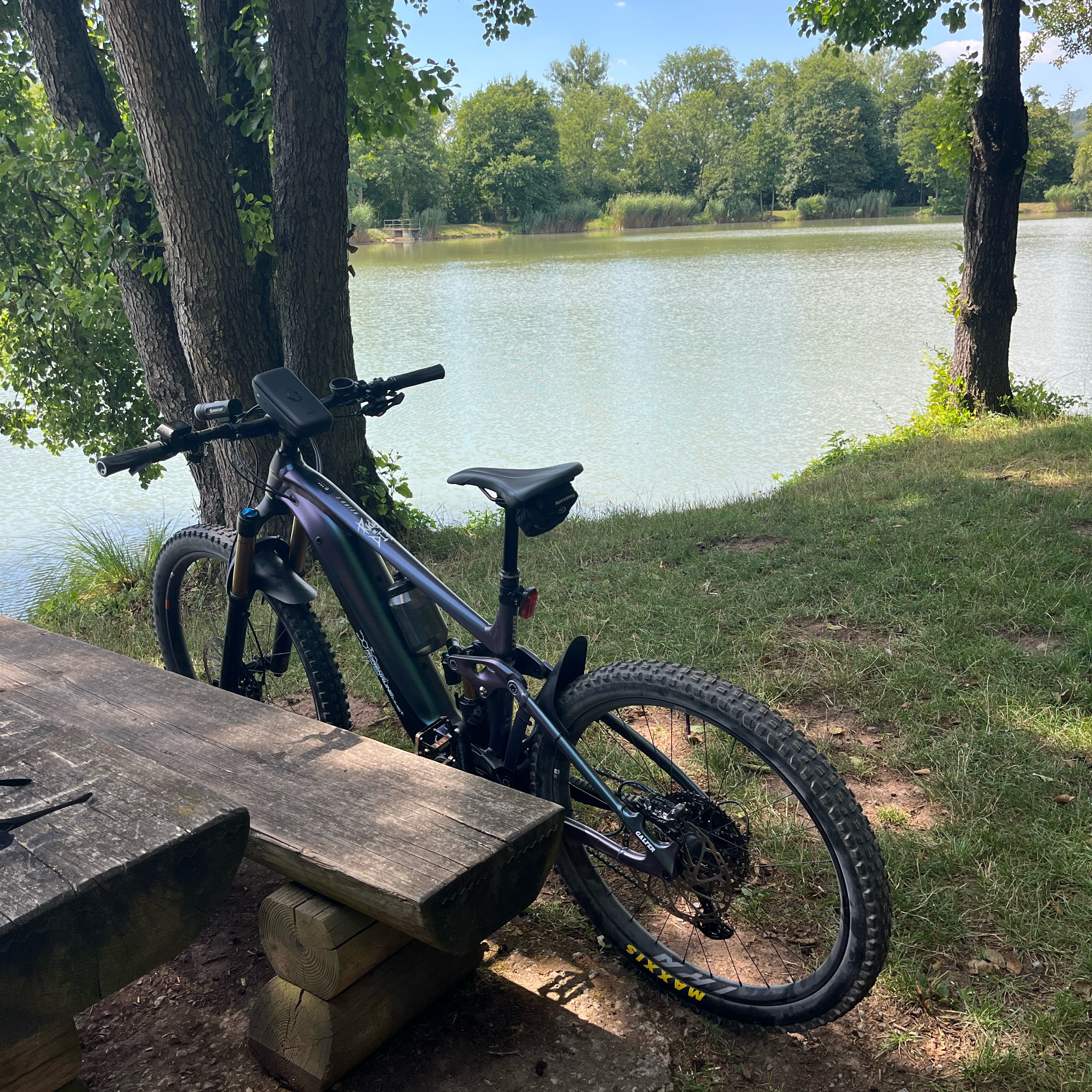 Horheimersee// Sersheimer Straße, Sachsenheim nach Vaihingen an der Enz