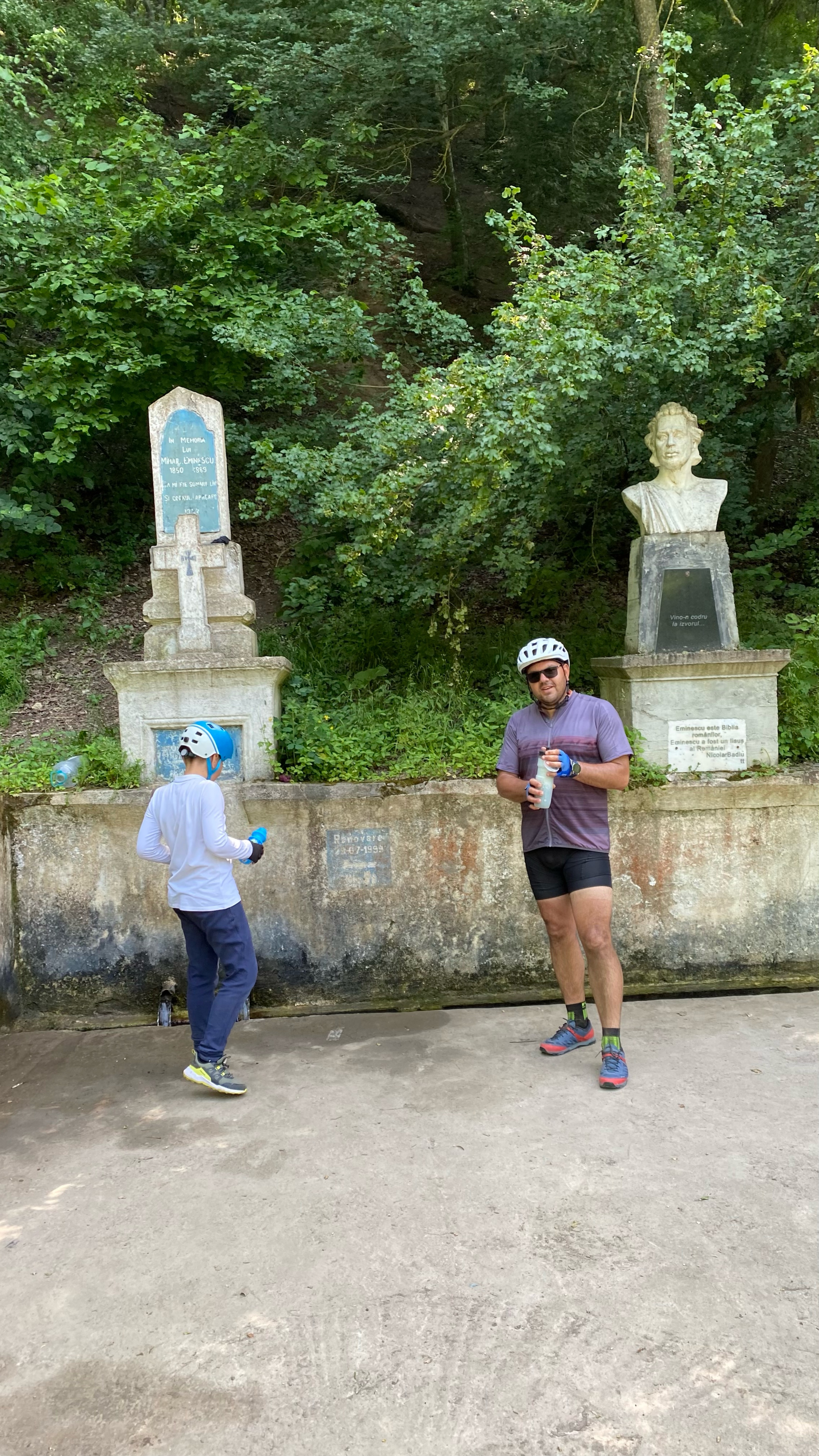 Photo 7 of the Bikemap route "Manastirea Sf. Andrei, Ion Corvin, Crangu, Pădureni, Lespezi, Dobromir, Negureni și retur"