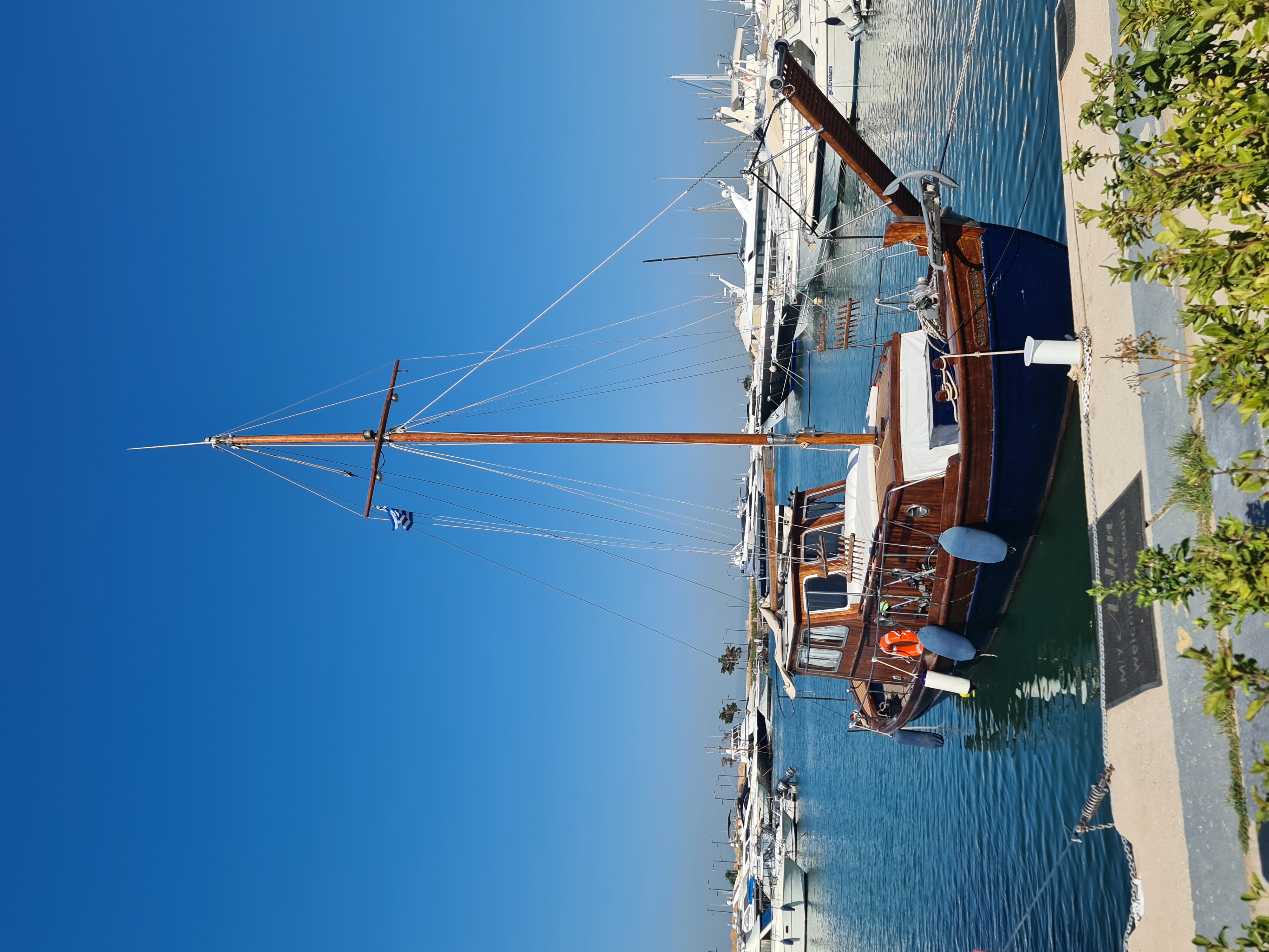 Foto 7 de la ruta de Bikemap "Argyroúpoli Cycling" Foto 7 de la ruta de Bikemap "Argyroúpoli Cycling"