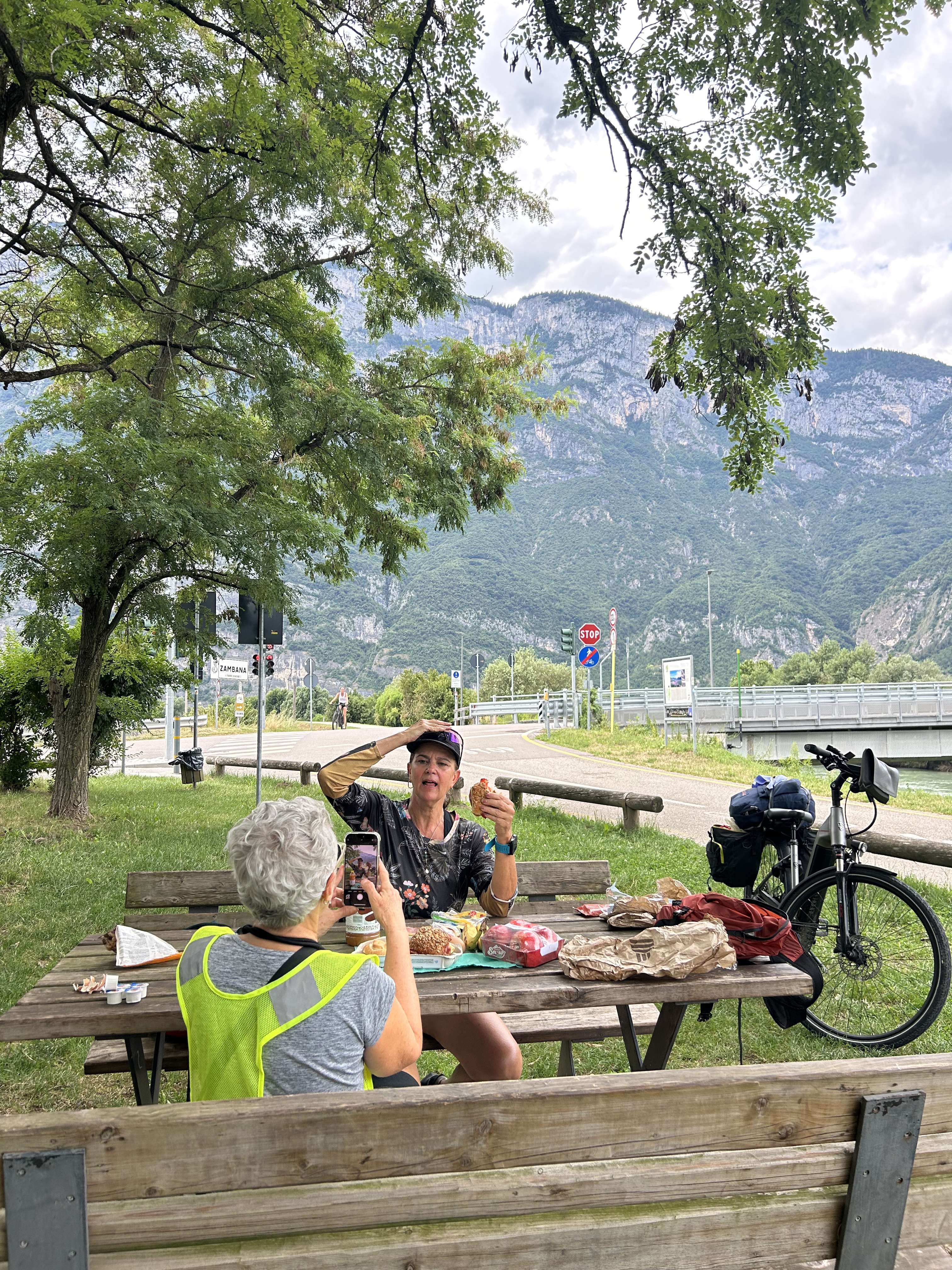 Via Portici, Egna a Via delle Ischie, Trento