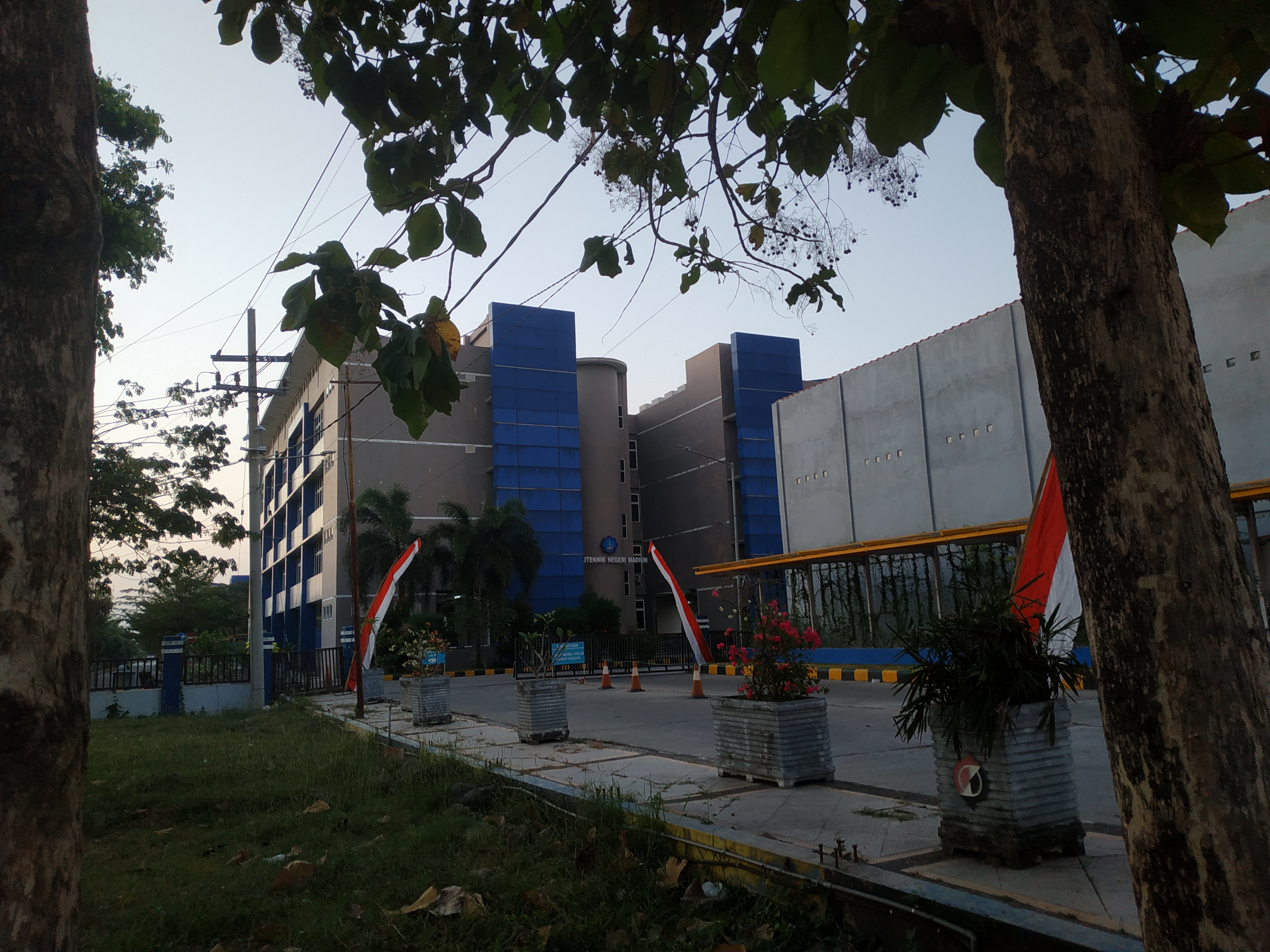 Jalan Diponegoro No.56 E to 9GGR+4GM