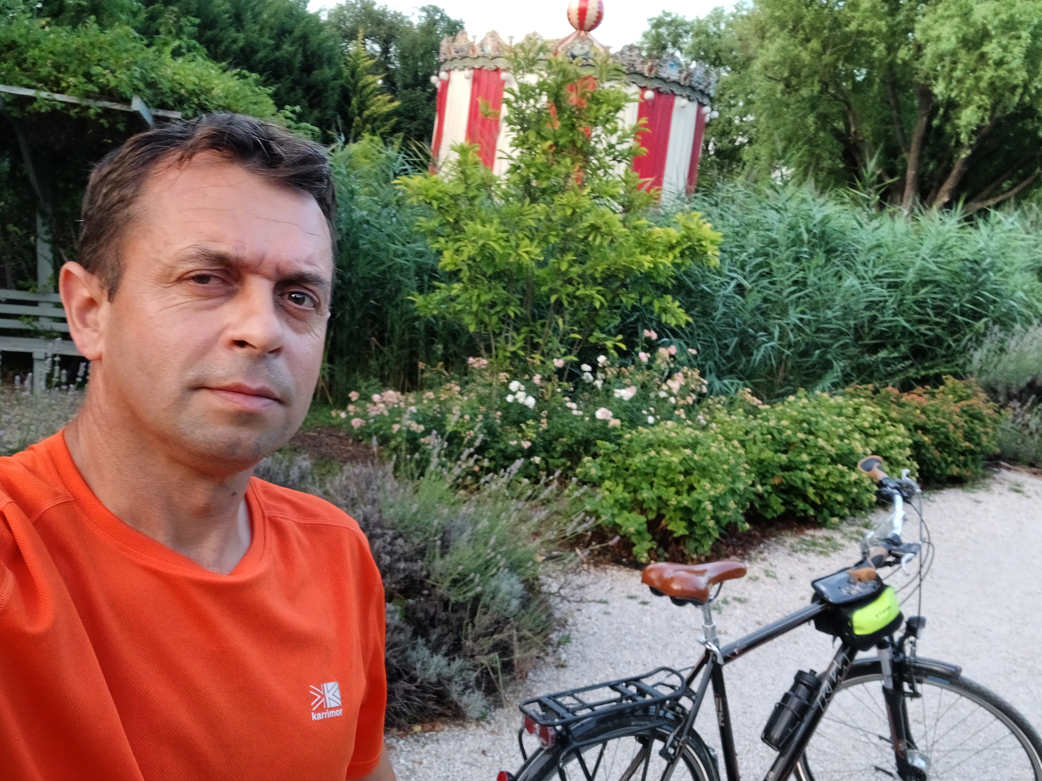 Foto 3 del percorso Bikemap "Útvonal ide: Katowice utca 35-27" Foto 3 del percorso Bikemap "Útvonal ide: Katowice utca 35-27"