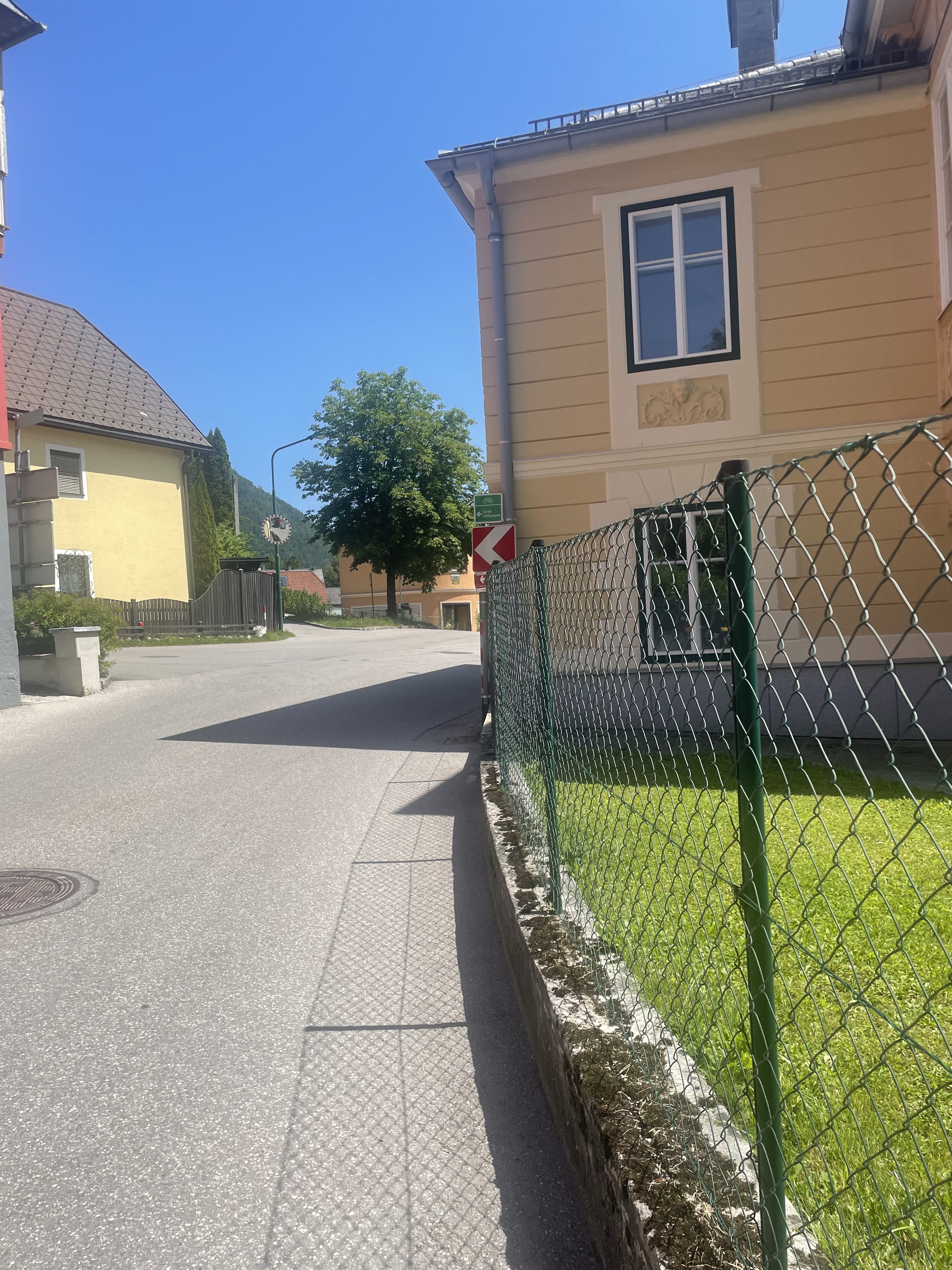 In der Brandten, Bad Goisern am Hallstättersee nach Bahnstraße, Strobl am Wolfgangsee