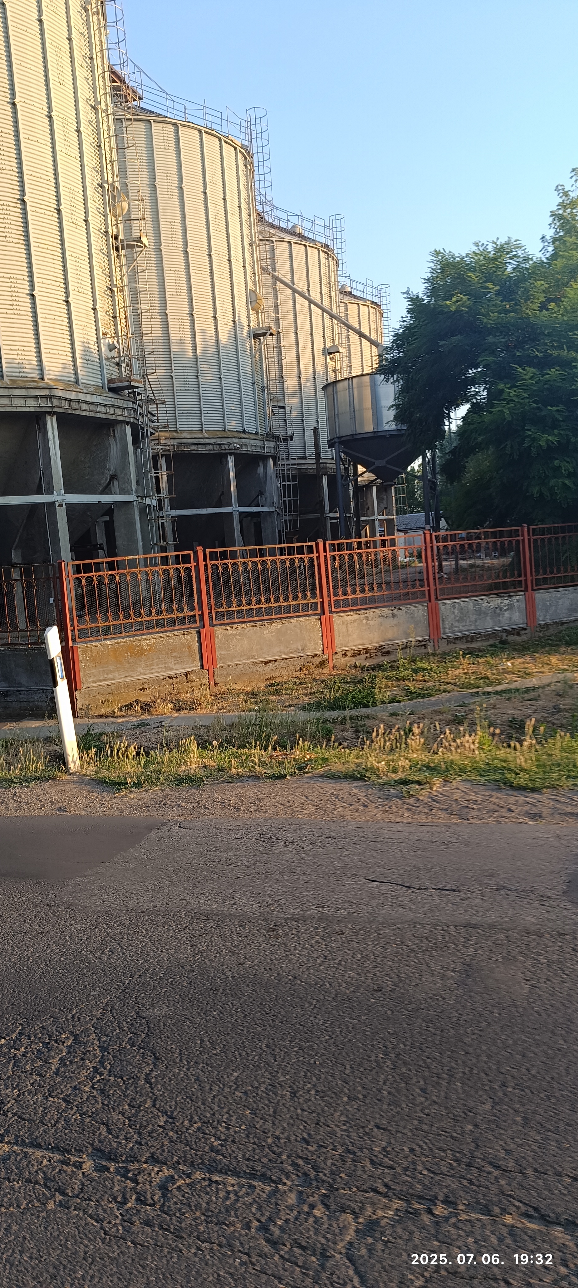 Debreceni utca 3, Pocsaj - Attila utca 17, Pocsaj