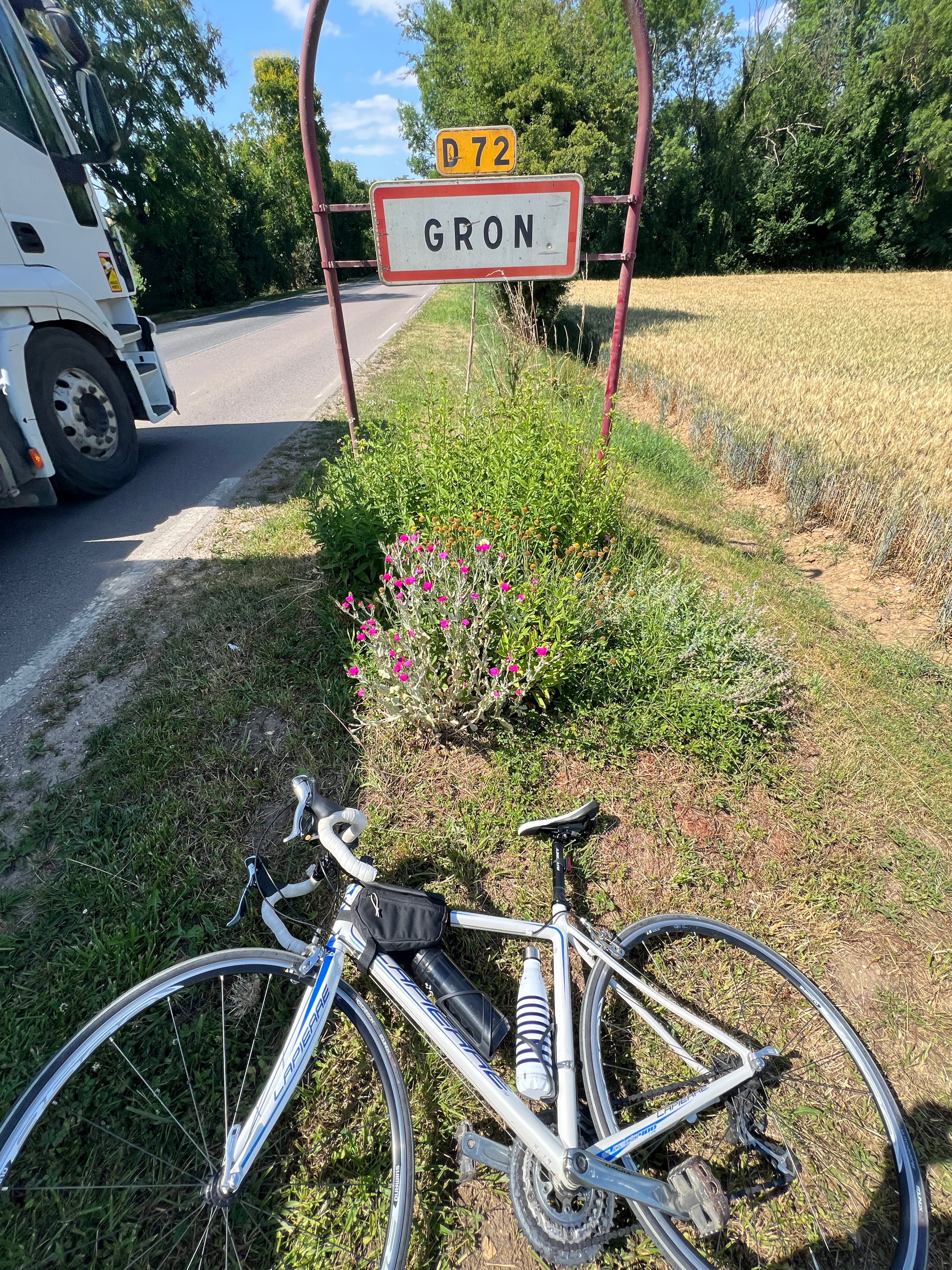 Joigny —— Sens