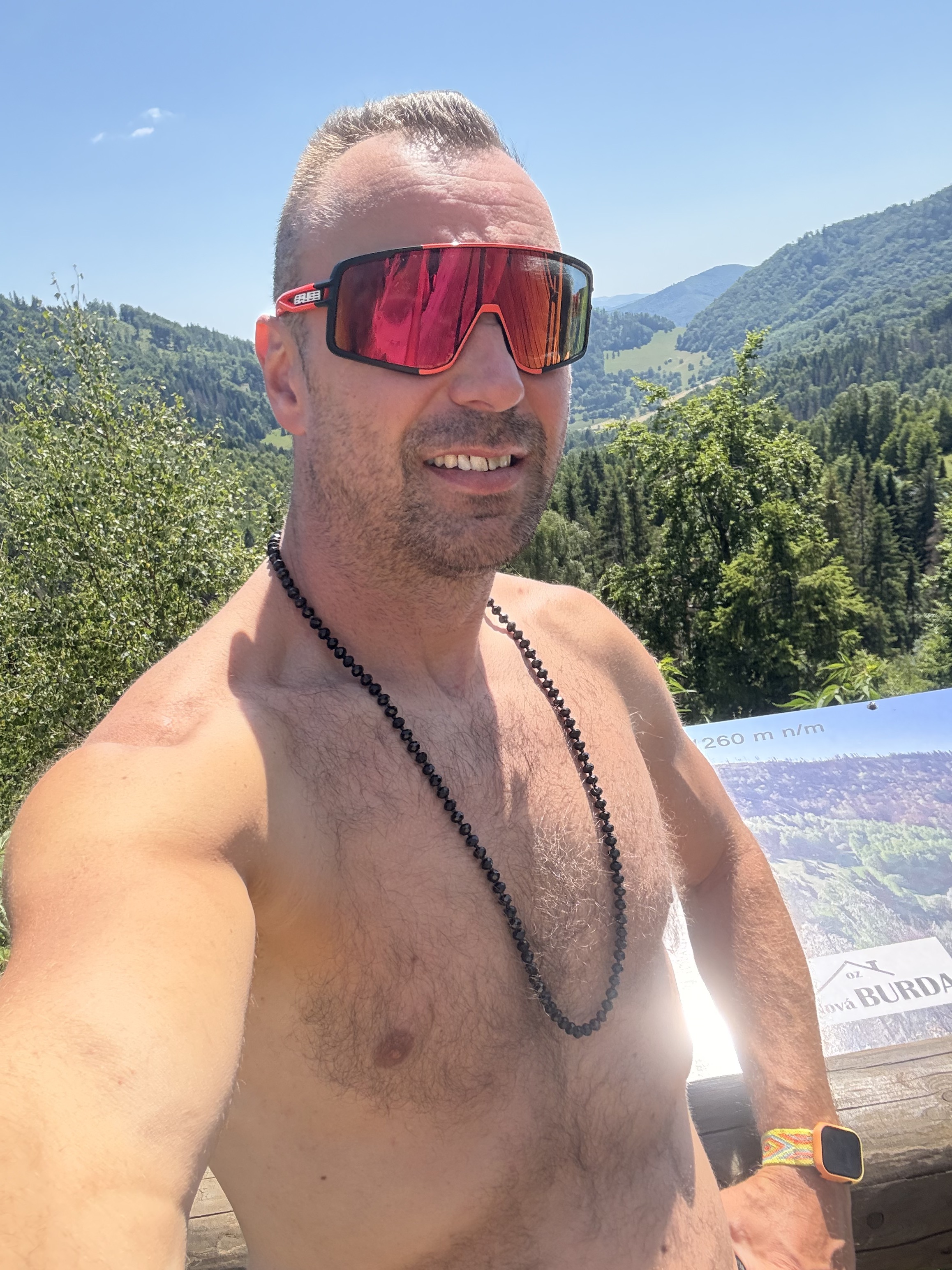 Hronská, Závadka nad Hronom až Hronská, Závadka nad Hronom