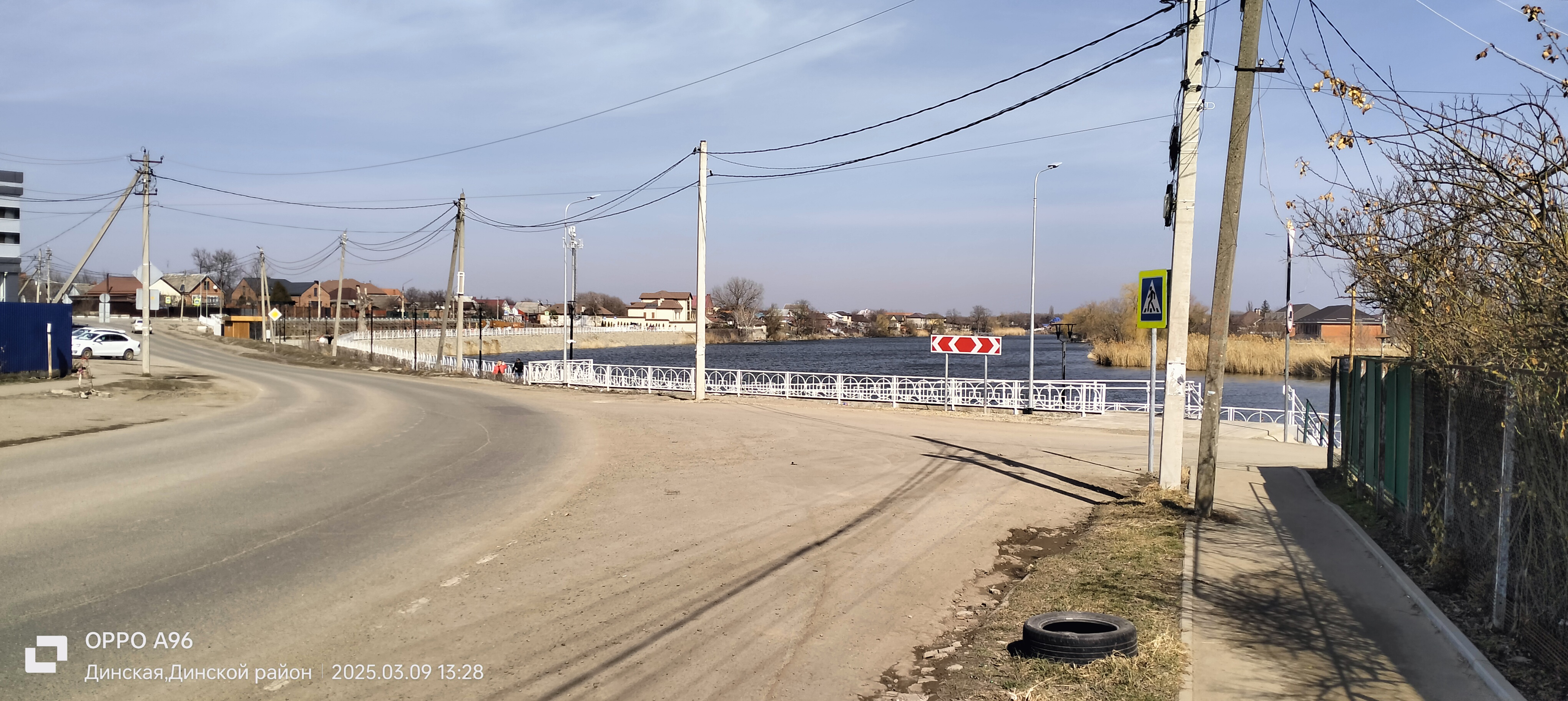 От улица Комарова 2, Динская до улица Есенина 13, Динская