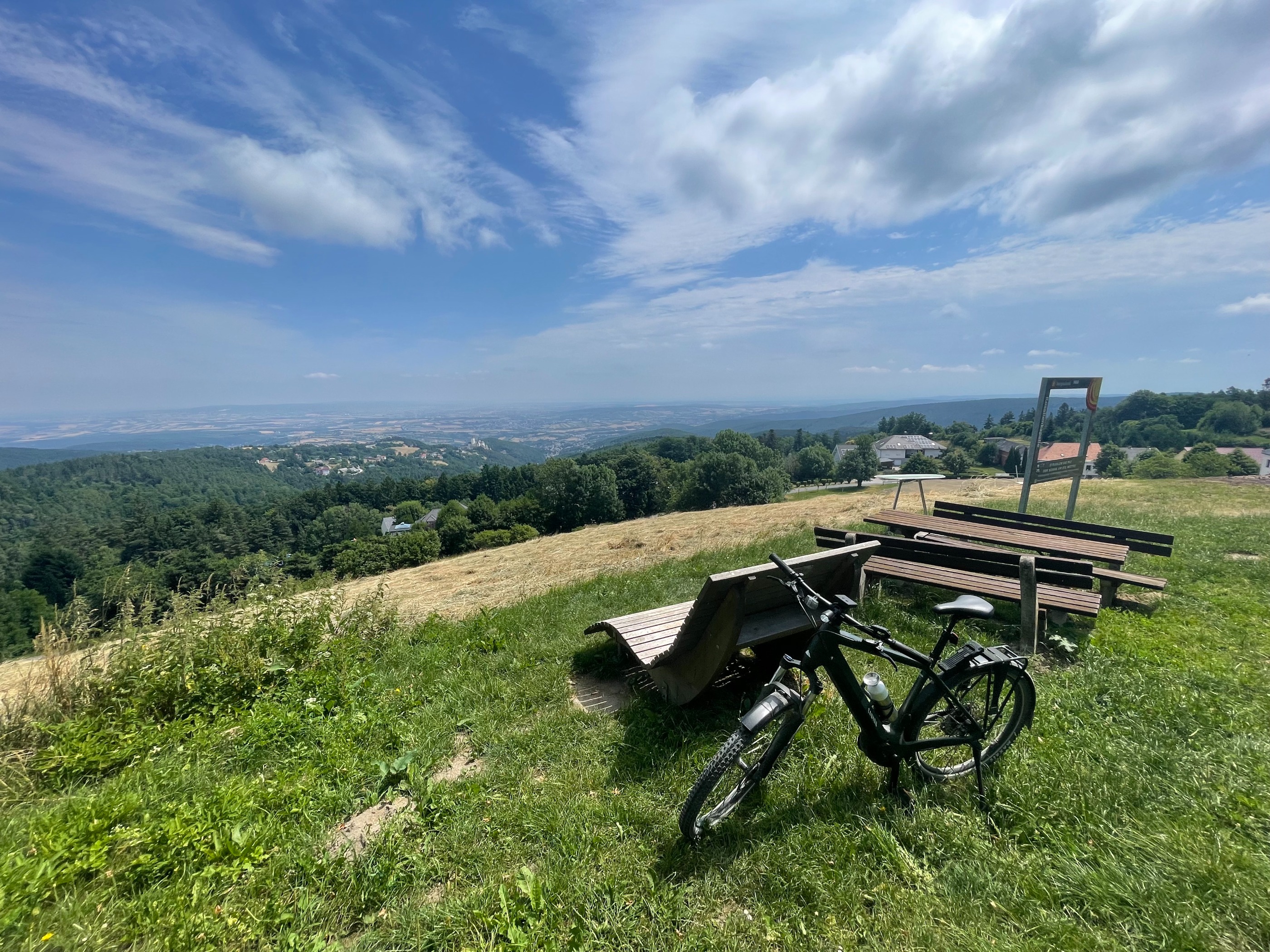 Nach Forchtenstein über das Rosalia-Gebirge