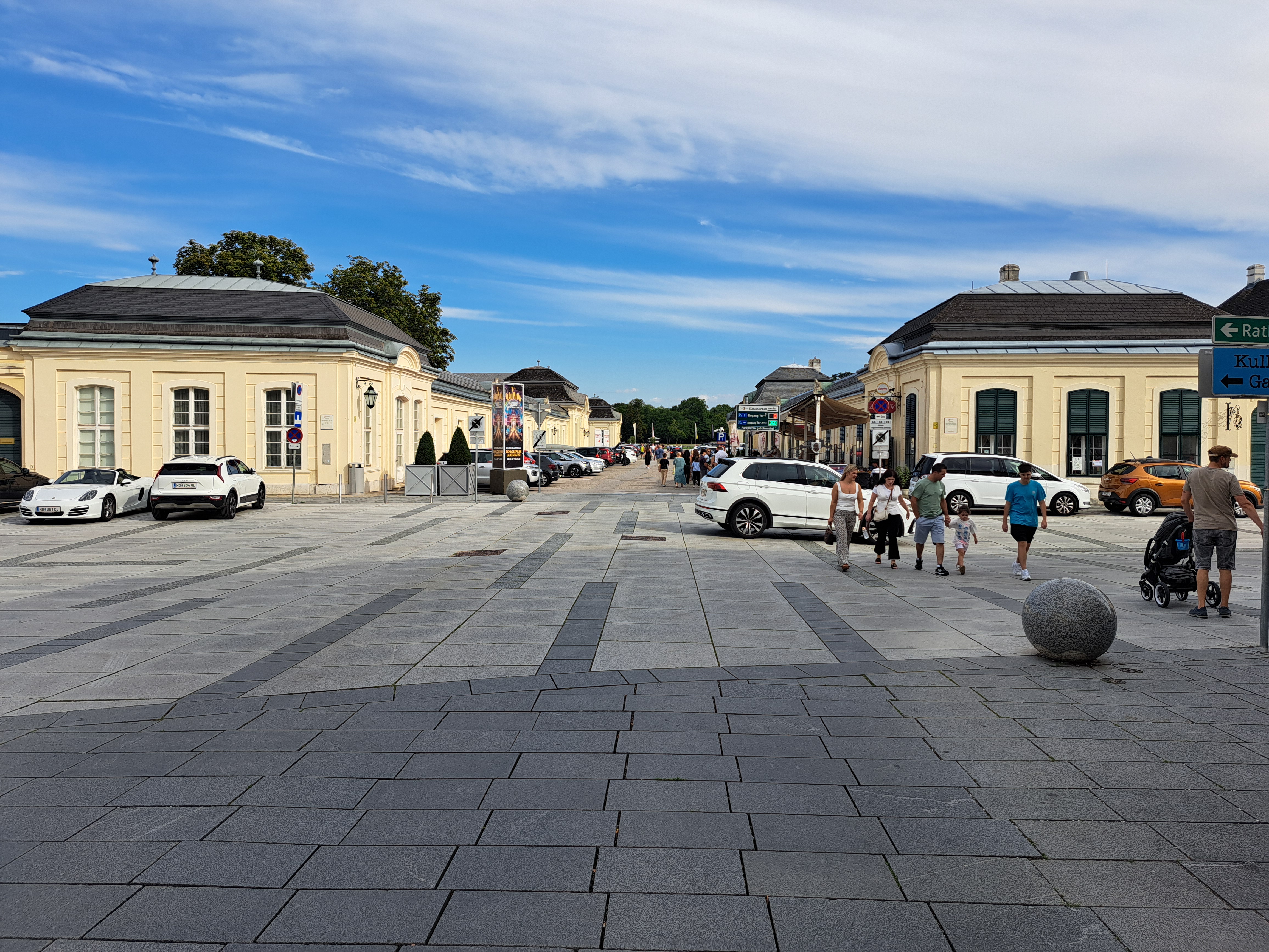 Vöslau-Hirtenberg-Kottingbrunn-Laxenburg-Baden- Vöslau