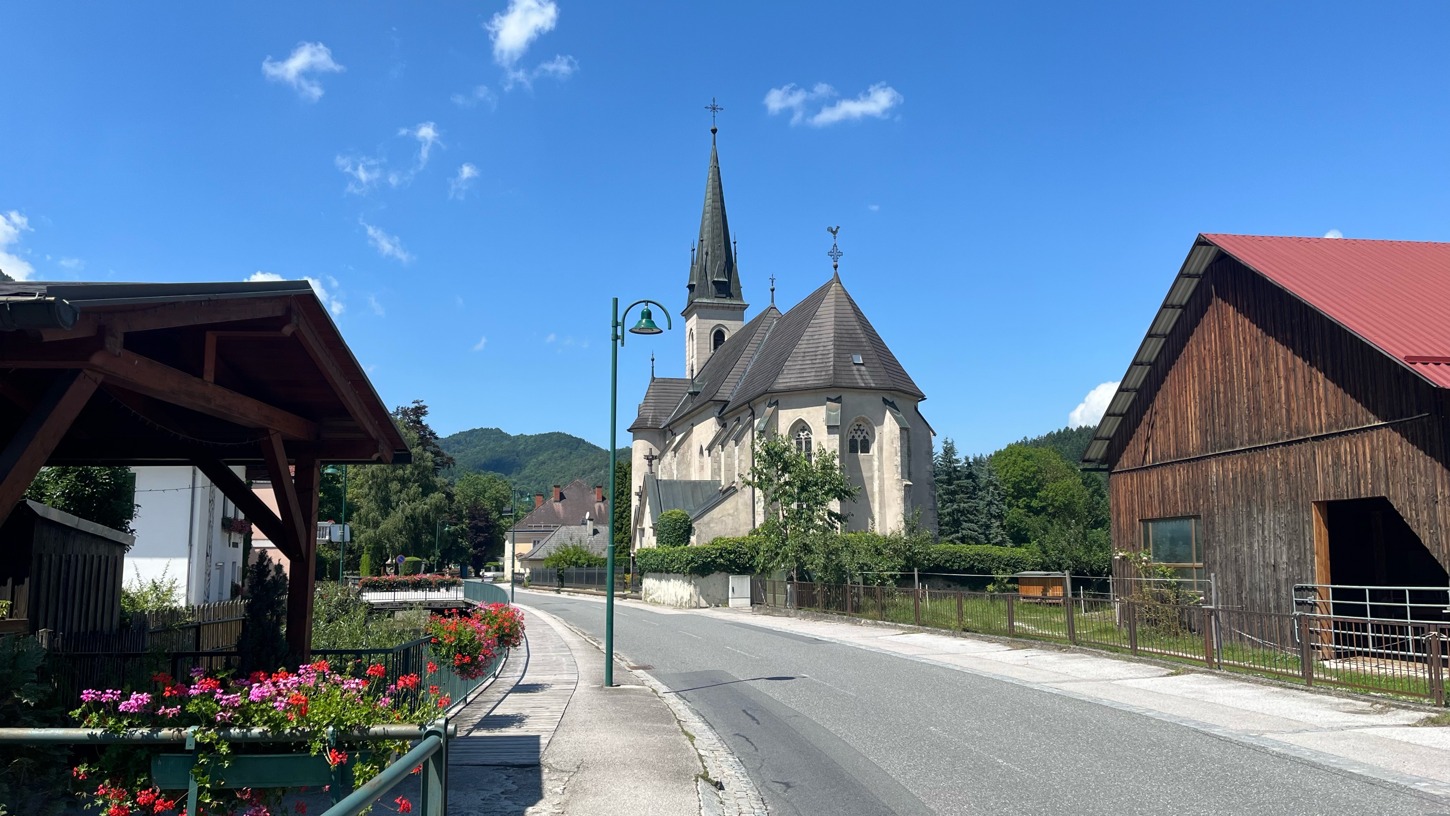 Photo 8 of the Bikemap route "Hauptstraße, Weissenbach an der Triesting nach Kremser Gasse, Sankt Pölten"