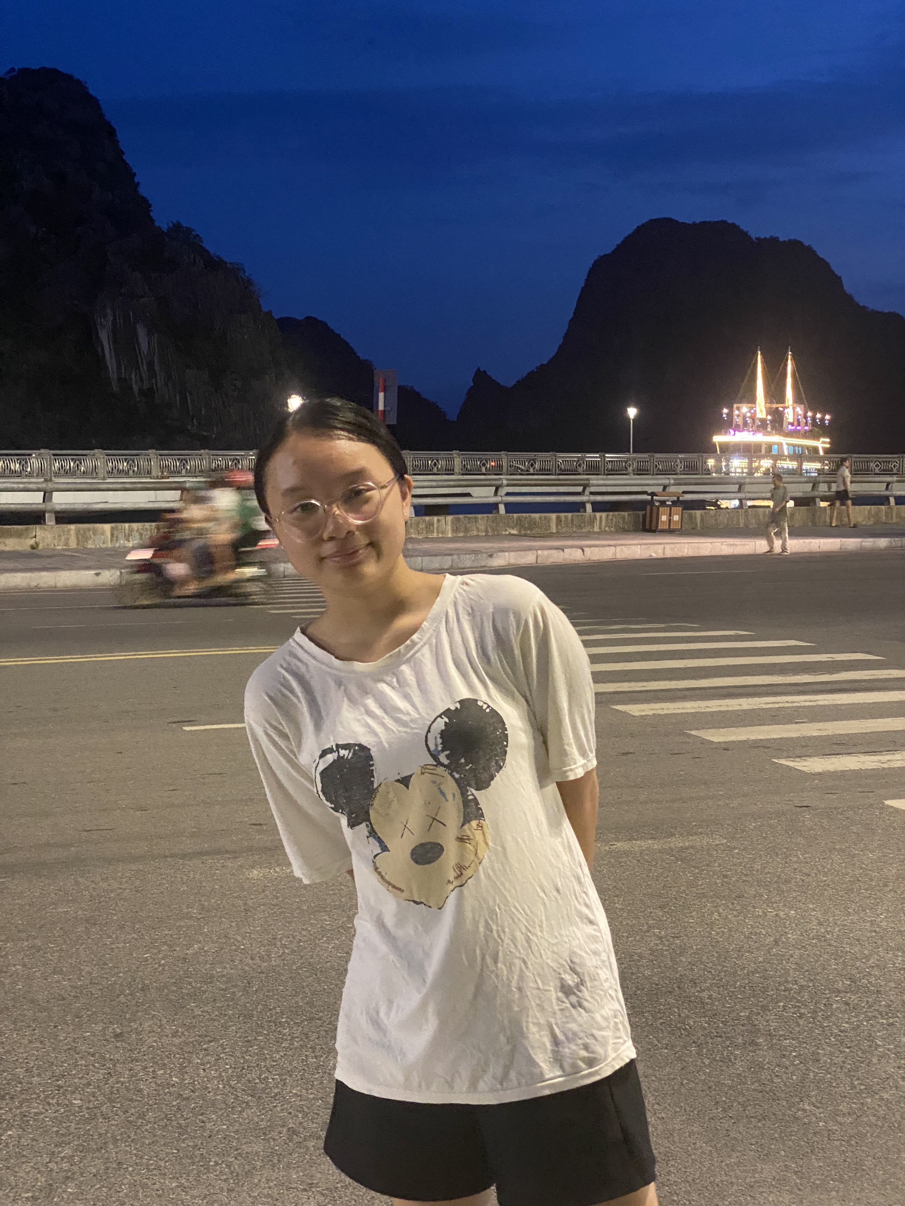 Ngõ 94 Nguyễn Văn Cừ, TP. Hạ Long to Ngõ 88 Nguyễn Văn Cừ, TP. Hạ Long