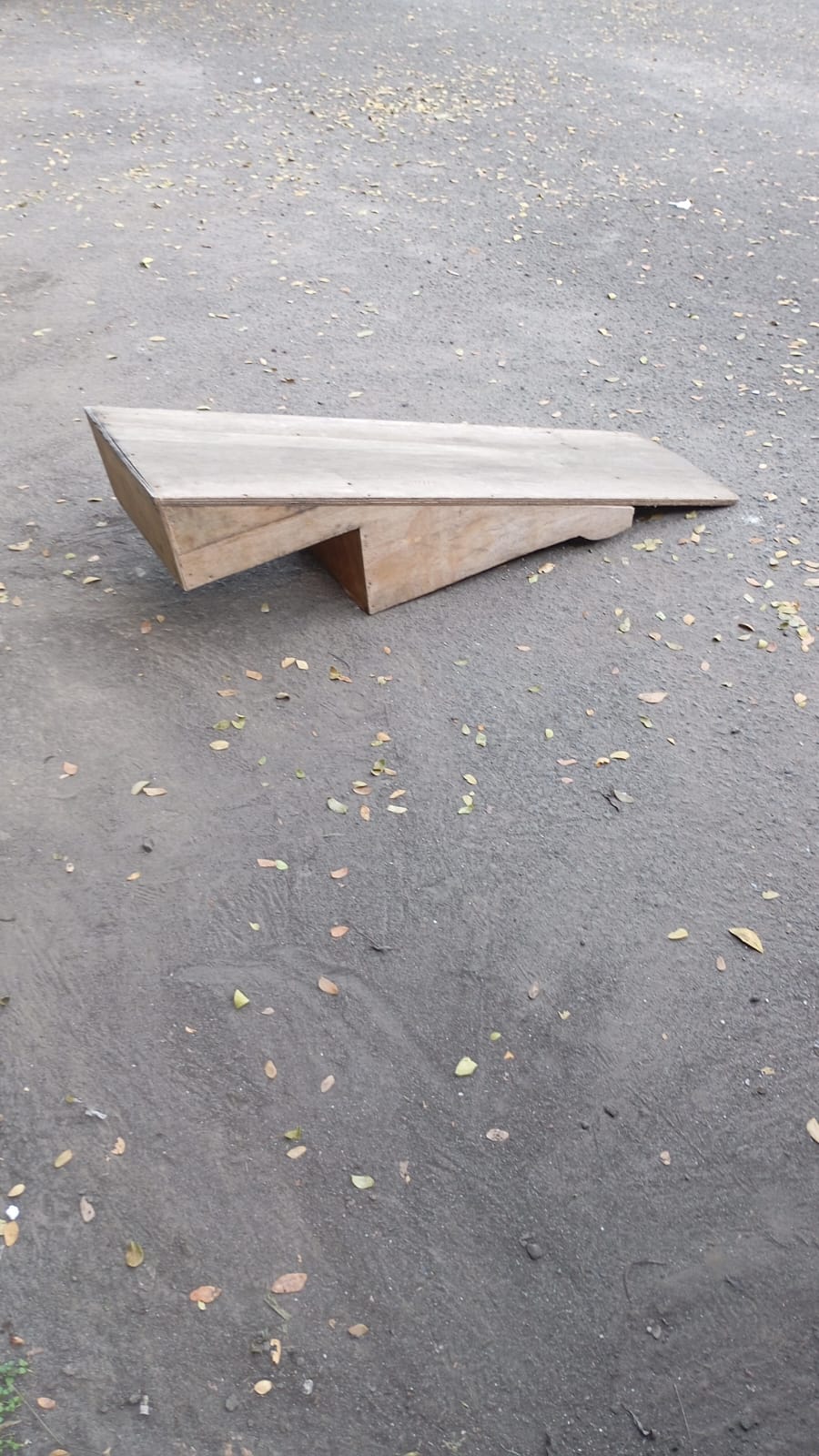 Foto 7 der Bikemap-Route "Jalan Sutera Alba Utama No.28 ~ Jalan Sutera Alba Utama No.28" Foto 7 der Bikemap-Route "Jalan Sutera Alba Utama No.28 ~ Jalan Sutera Alba Utama No.28"