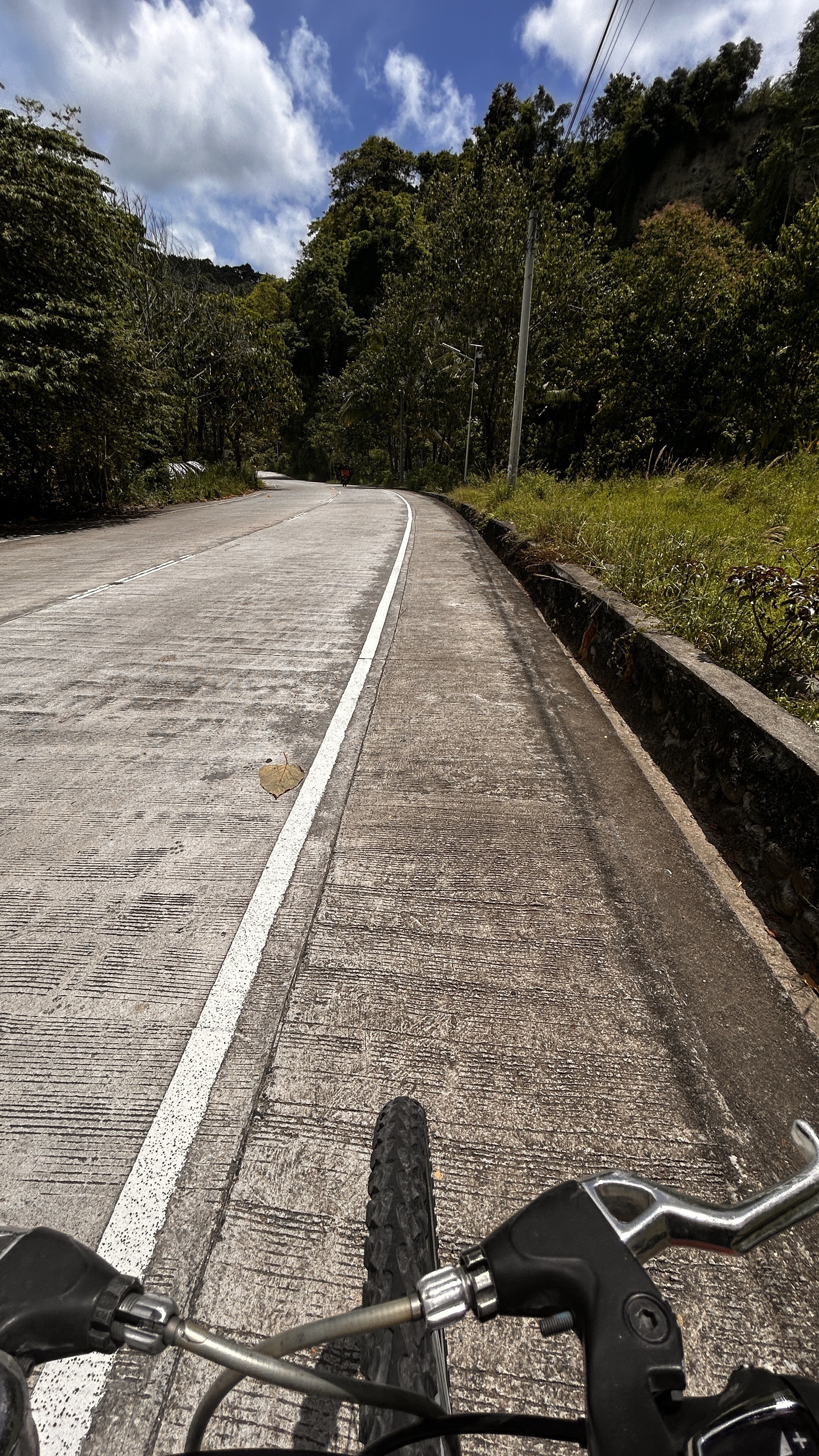Valencia to Dumaguete via Balugo MTB Trail, Valencia nach Valencia to Dumaguete via Balugo MTB Trail, Valencia