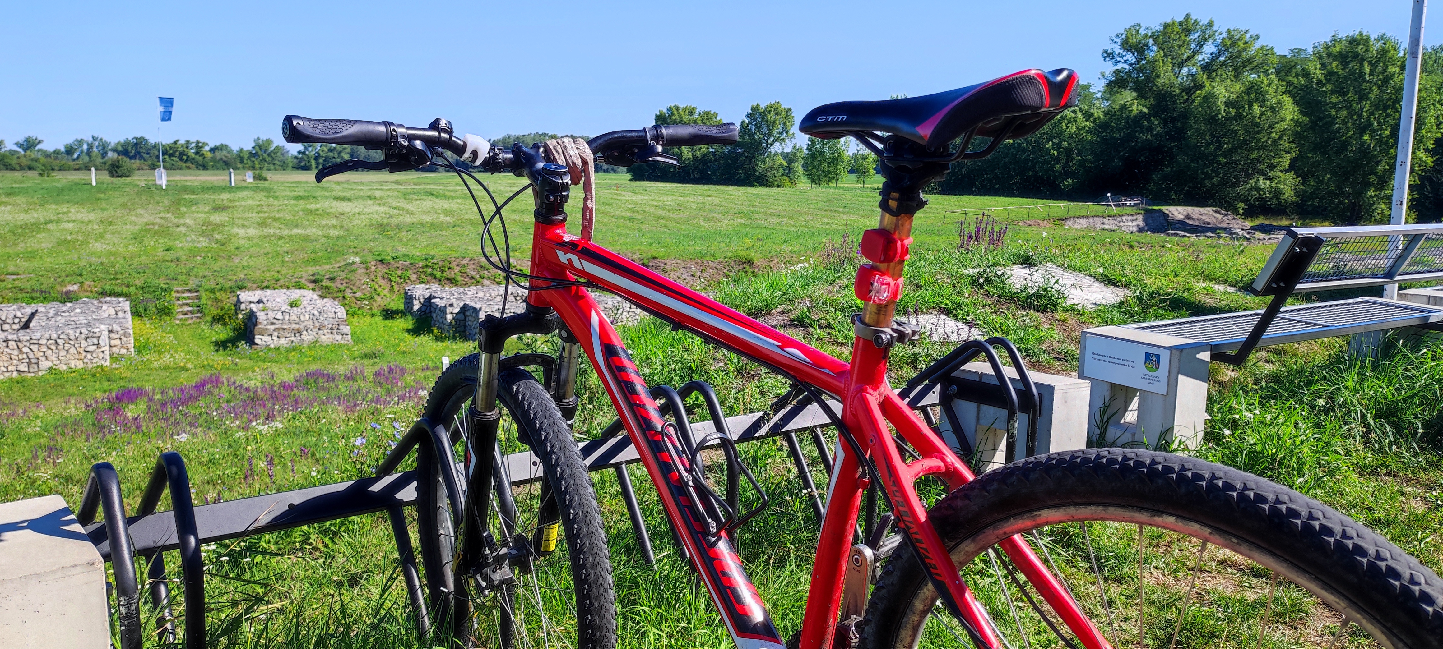 Photo 8 de l’itinéraire Bikemap « Útvonal ide: Okružná cesta »