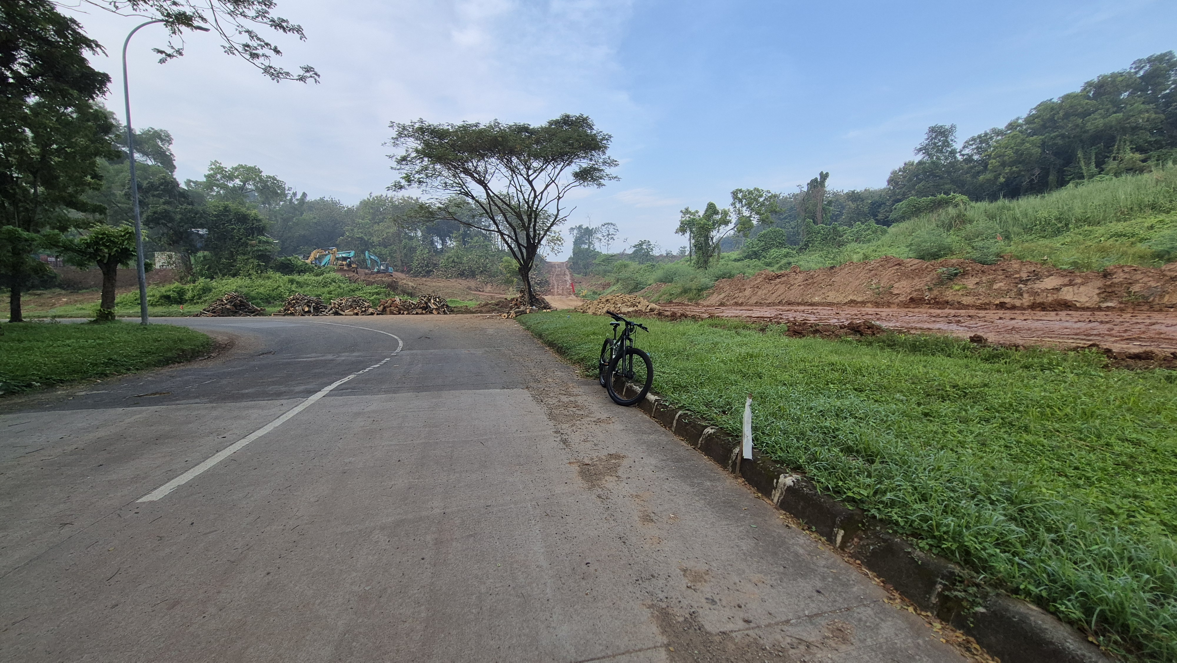 Jalan Irigasi to FFG4+HV5