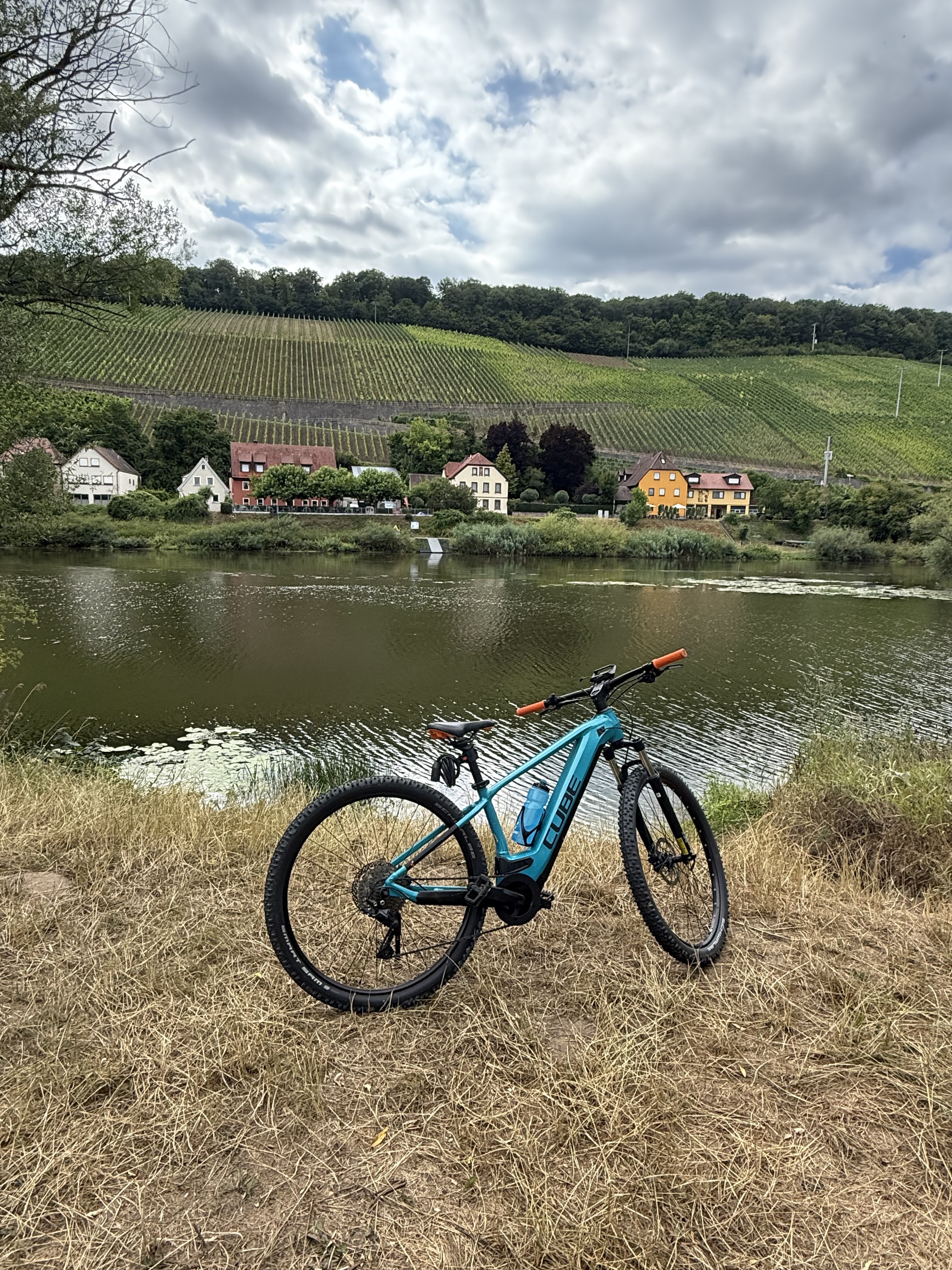 Foto 7 der Bikemap-Route "Schweinfurter Straße, Schwarzach am Main nach Schweinfurter Straße, Schwarzach am Main"
