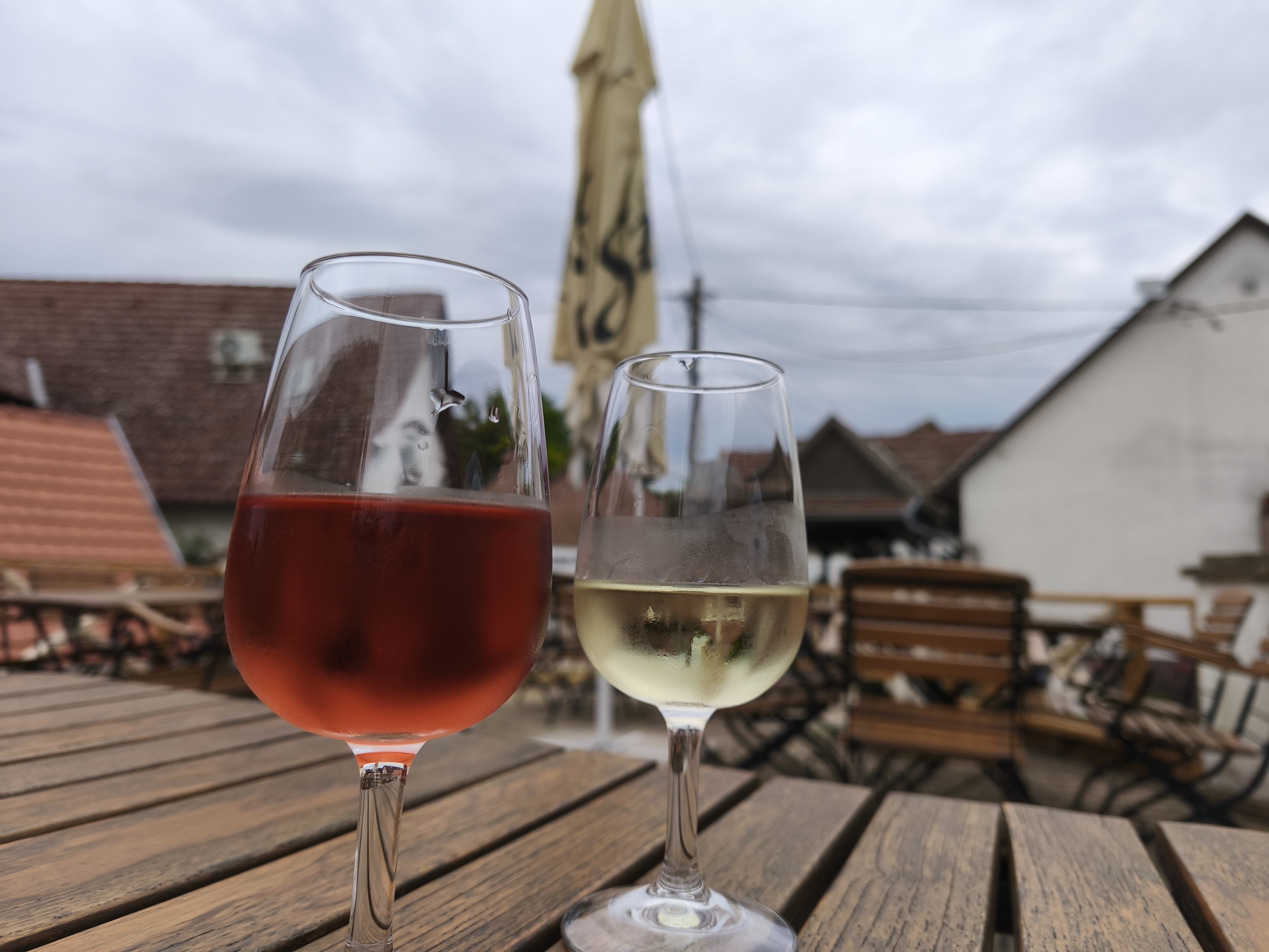 Váralja utca - Pincesor