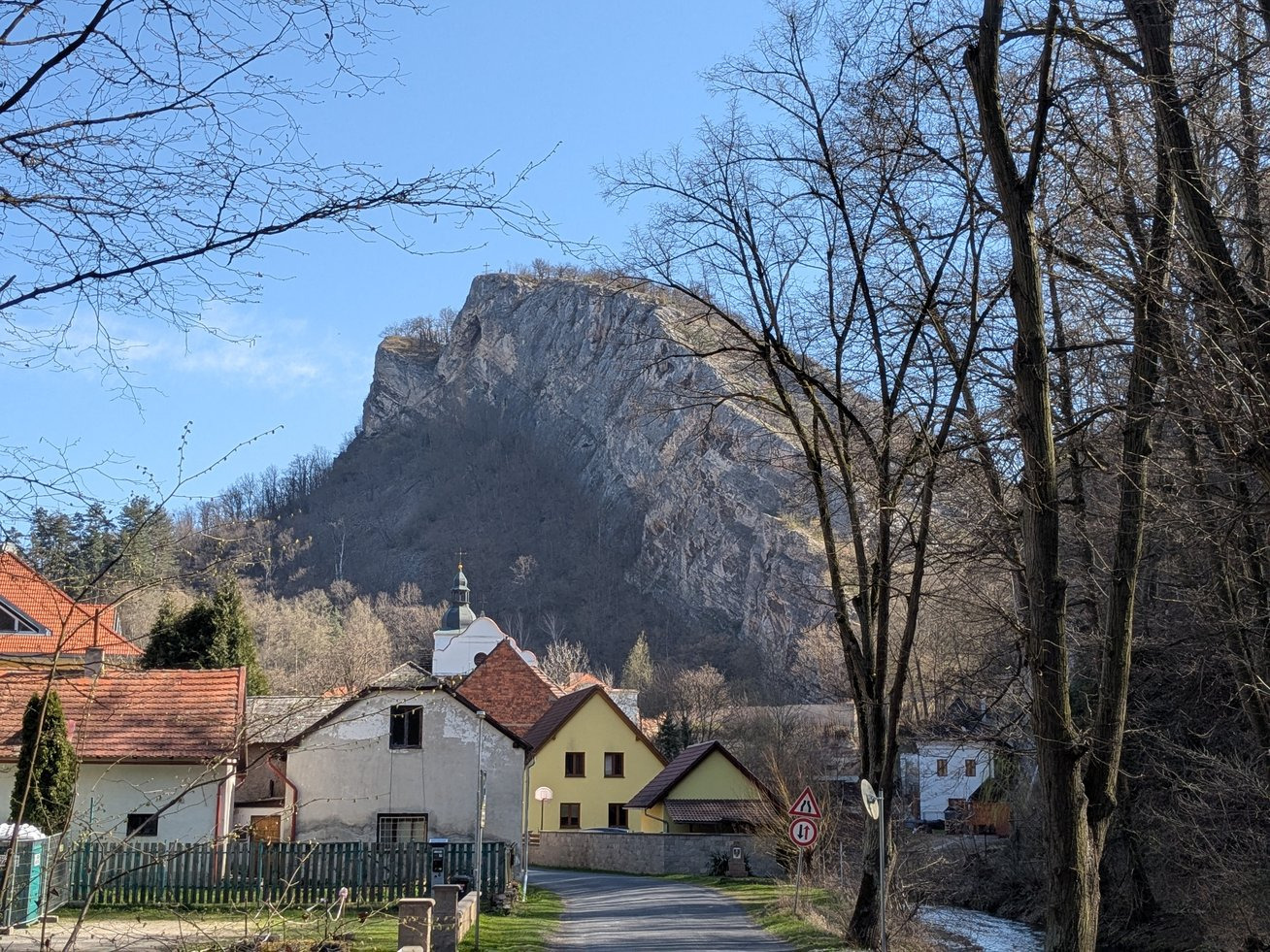 Svatý Jan pod Skalou