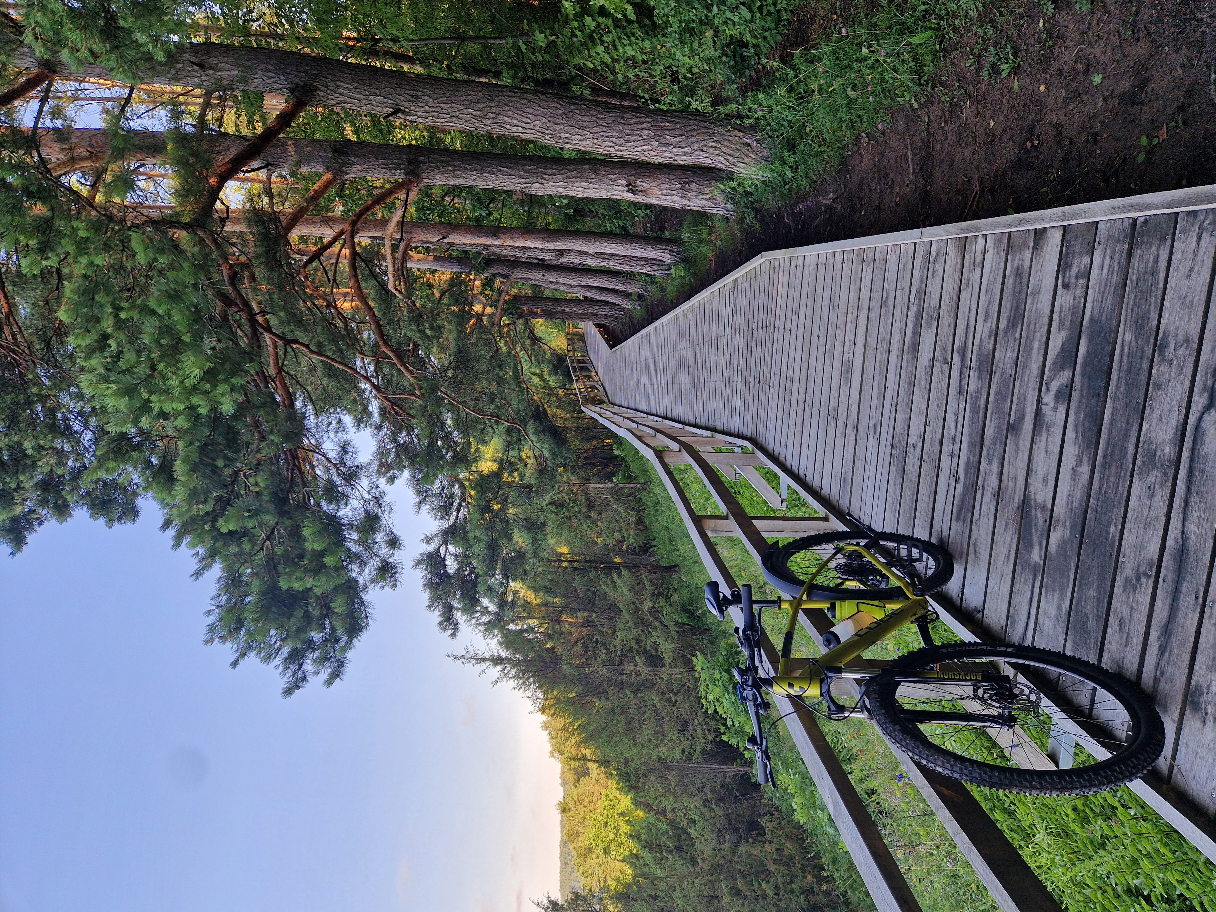 Foto 7 der Bikemap-Route "Arlaviškių Pažintinis takas to V. Krėvės prospektas 16, Kaunas"
