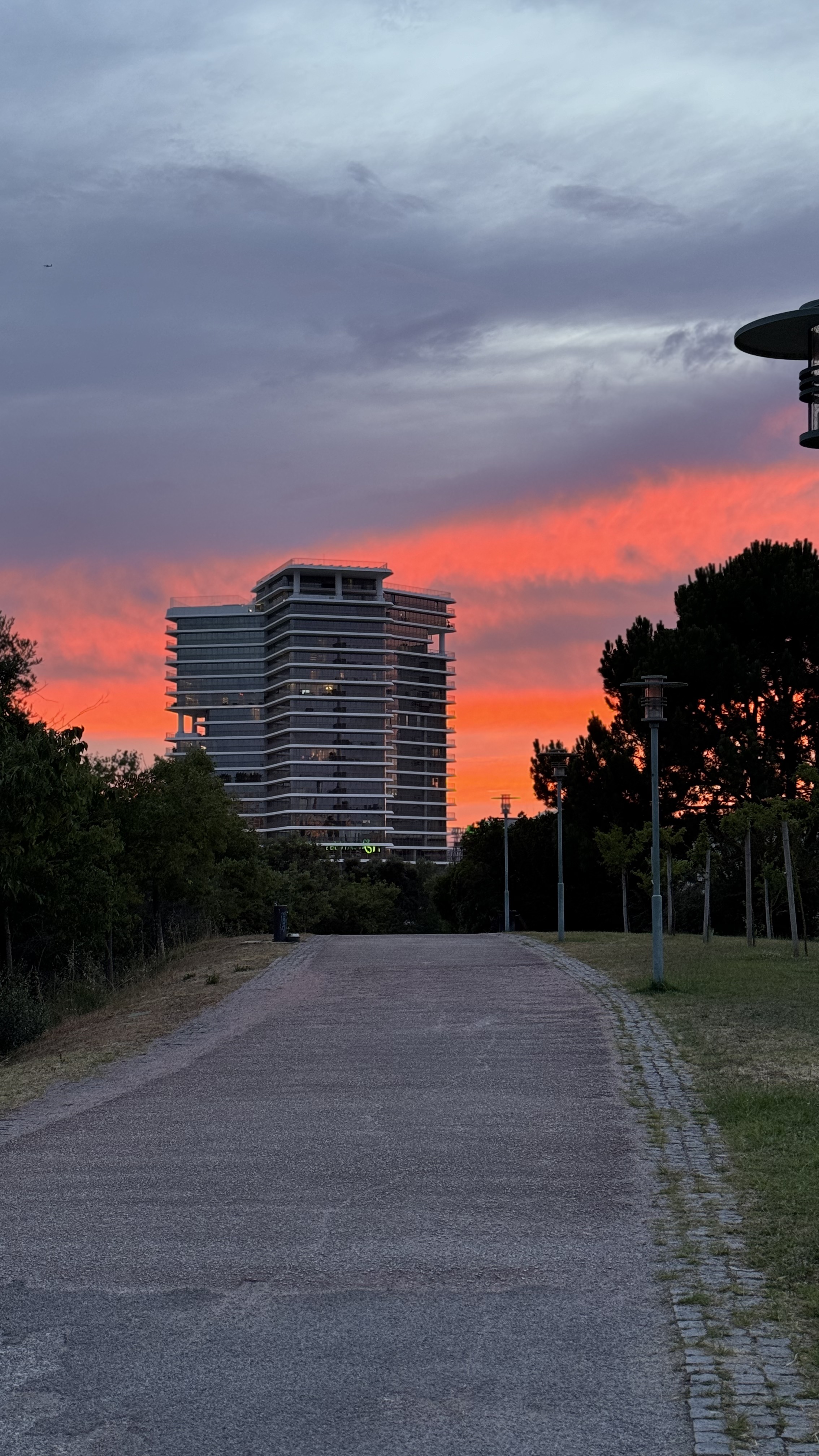 Foto 7 der Bikemap-Route "Avenida da República, Лиссабон до Rua de Campolide, Лиссабон" Foto 7 der Bikemap-Route "Avenida da República, Лиссабон до Rua de Campolide, Лиссабон"