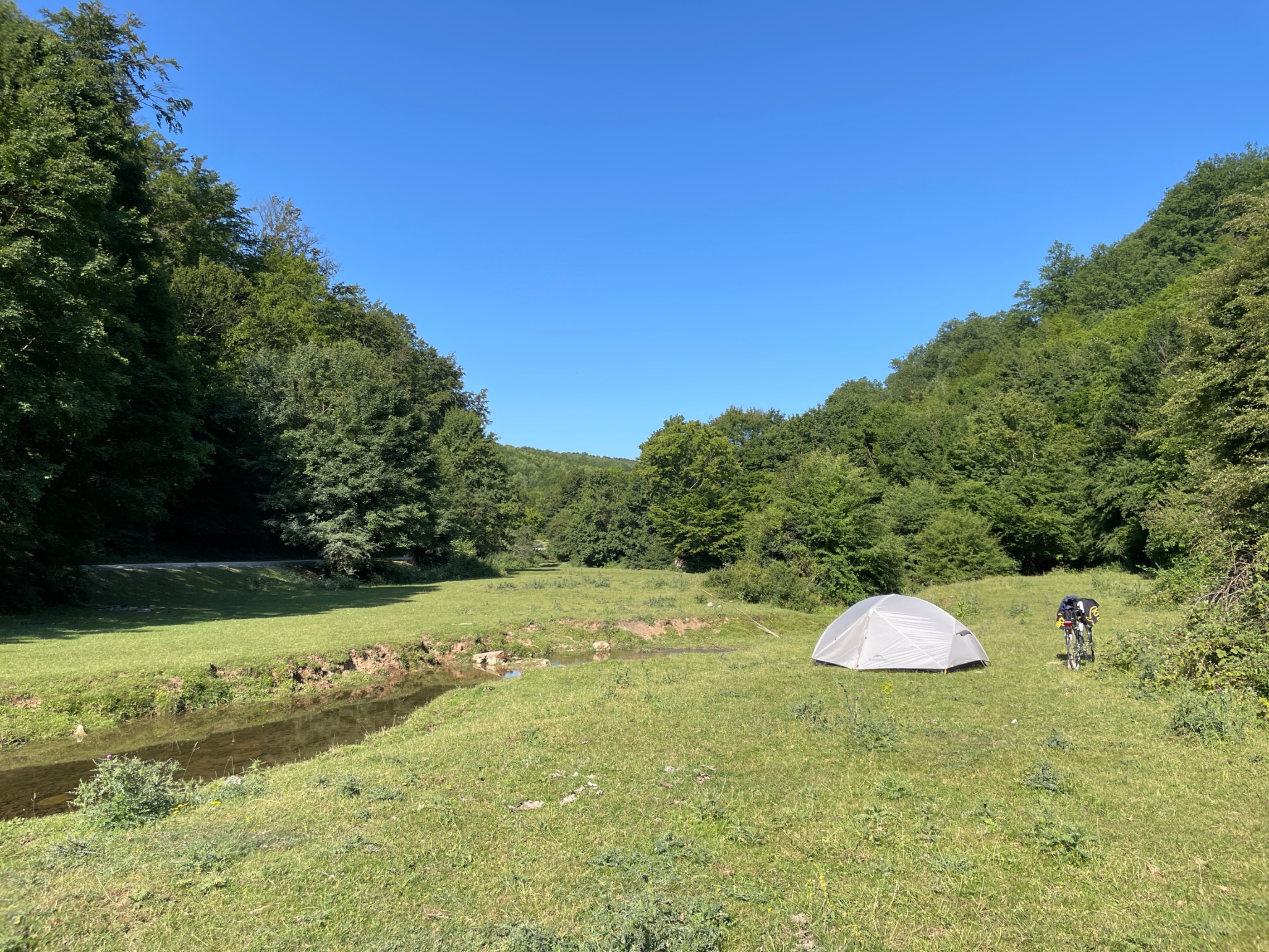 From Oradea to Cornet