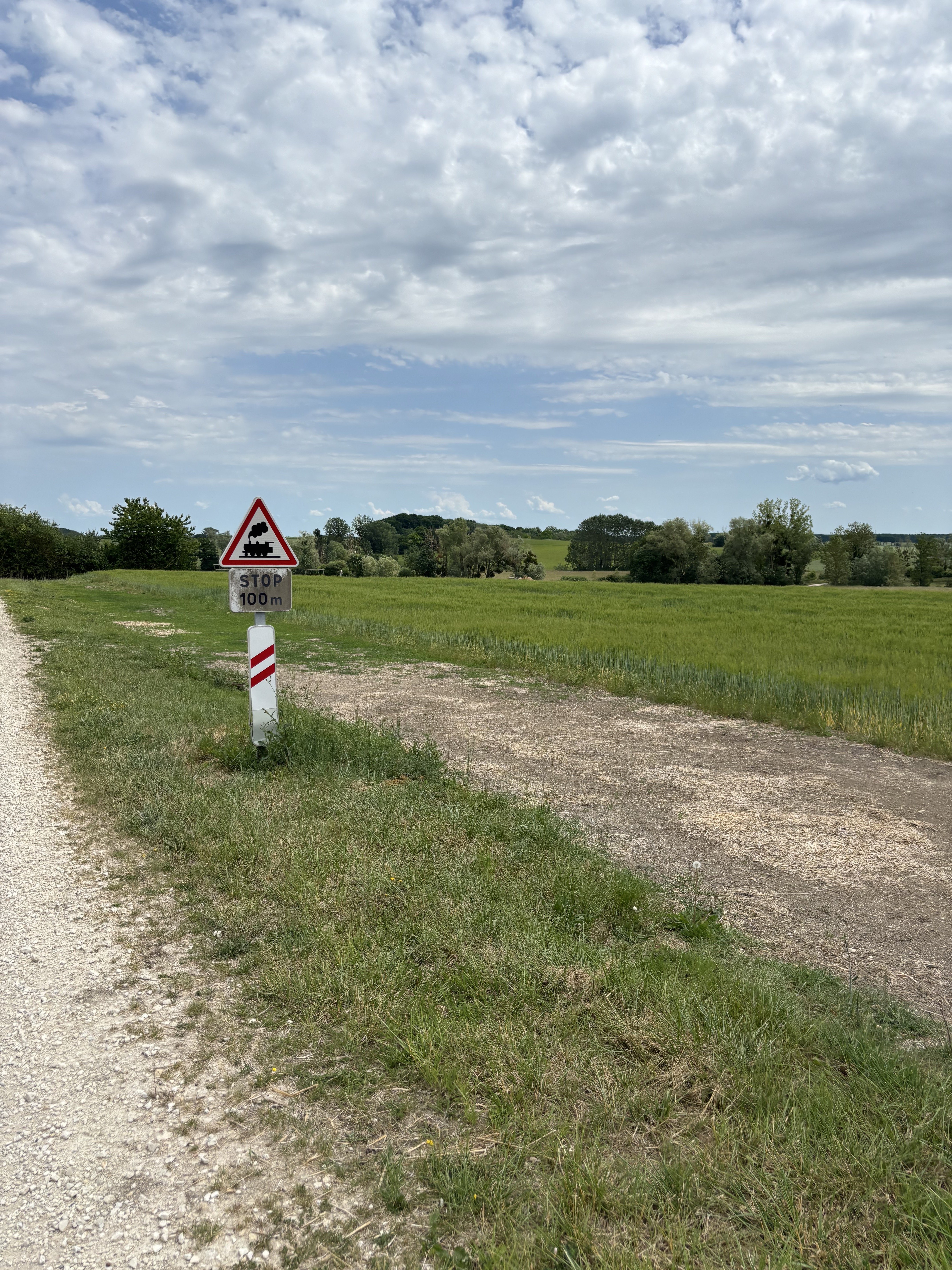 48.364, 4.334 naar 48.255, 4.269