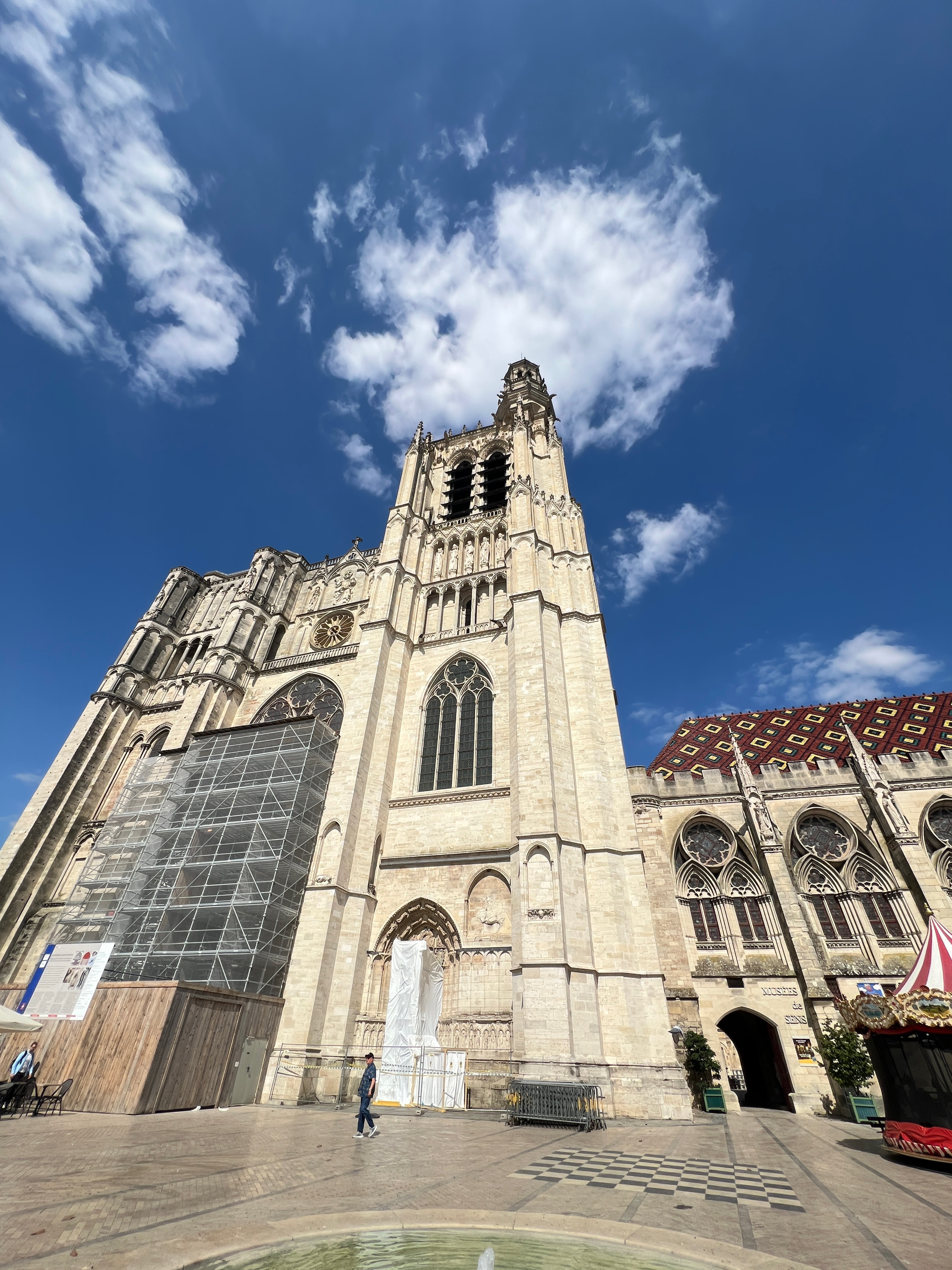 Joigny —— Sens