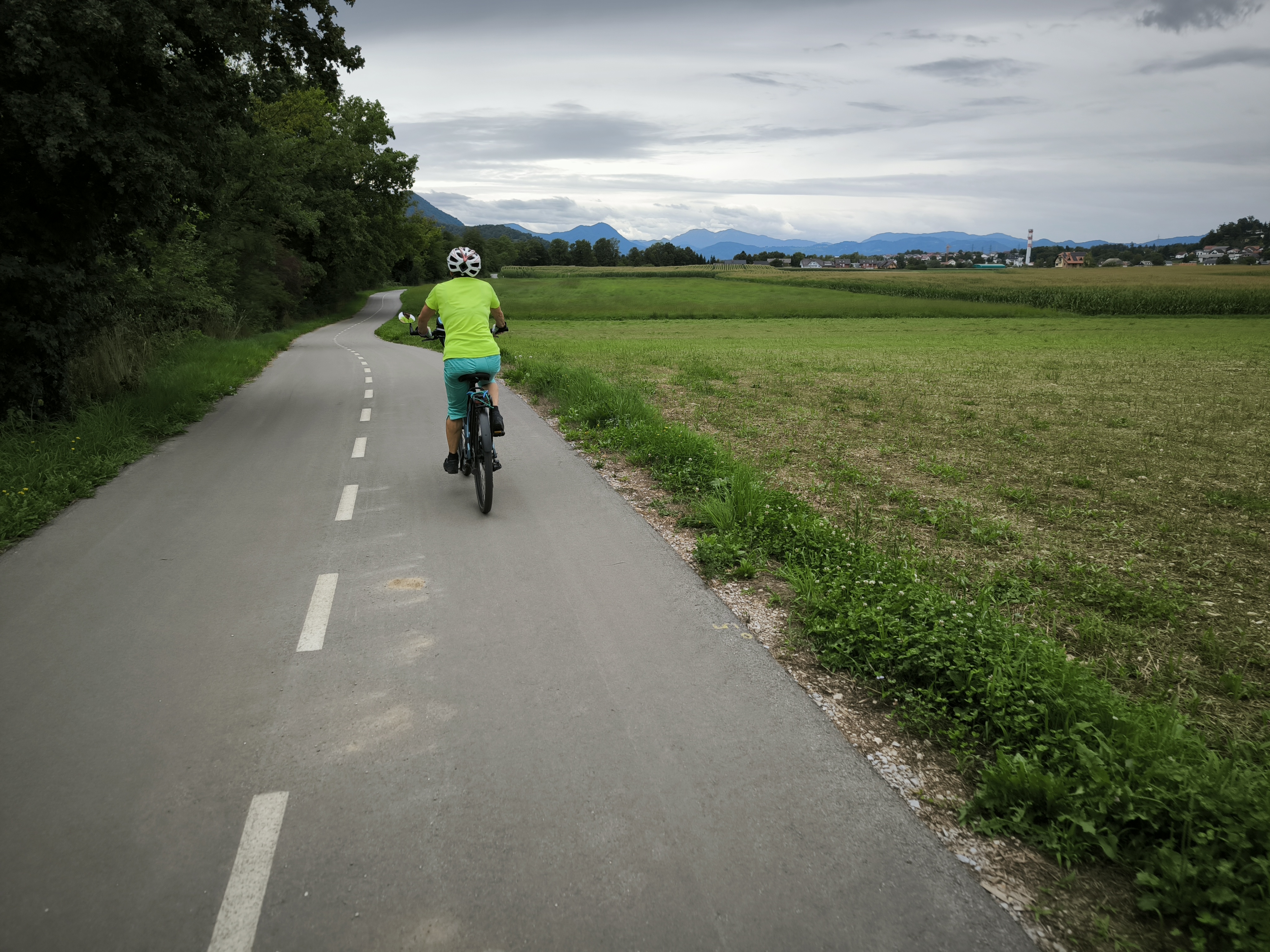 V Ljubljano na razstavo v Tivoli