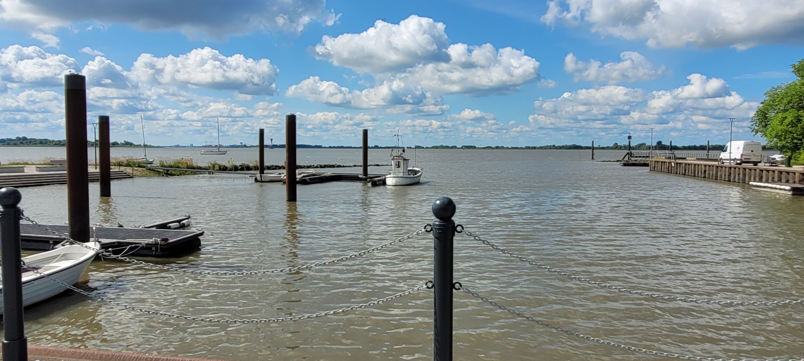 Foto 3 del percorso Bikemap "Lüheanlager / Schulau / Glückstadt / Wischhafen" Foto 3 del percorso Bikemap "Lüheanlager / Schulau / Glückstadt / Wischhafen"