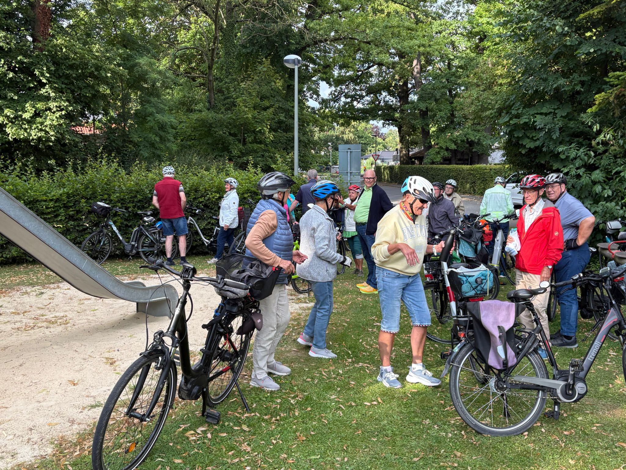 Photo 8 de l’itinéraire Bikemap « Im Grünen Winkel nach An der Rosenau »