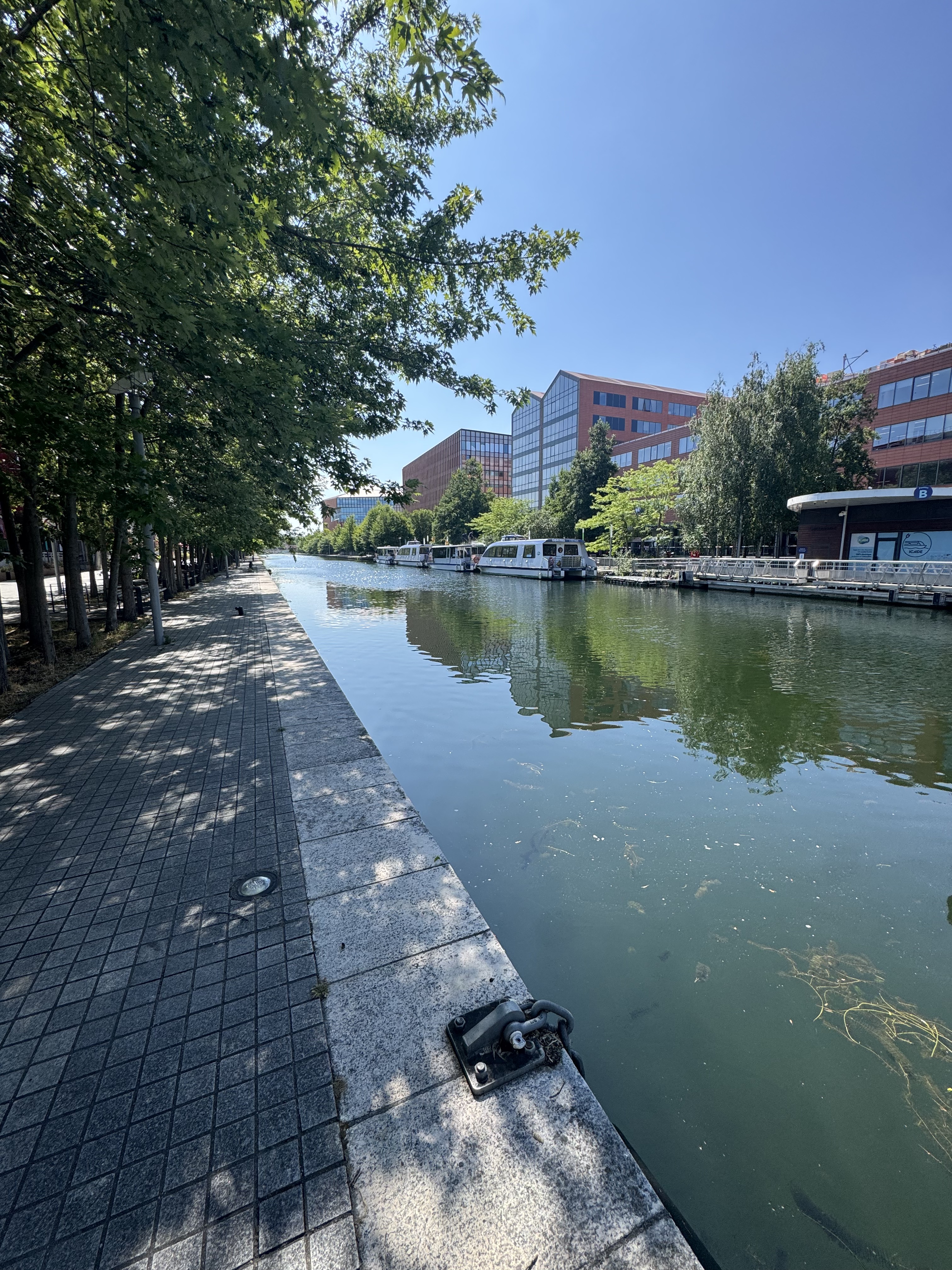 Avenue de Flandre, Paris à Rue Madeleine Vionnet, Aubervilliers