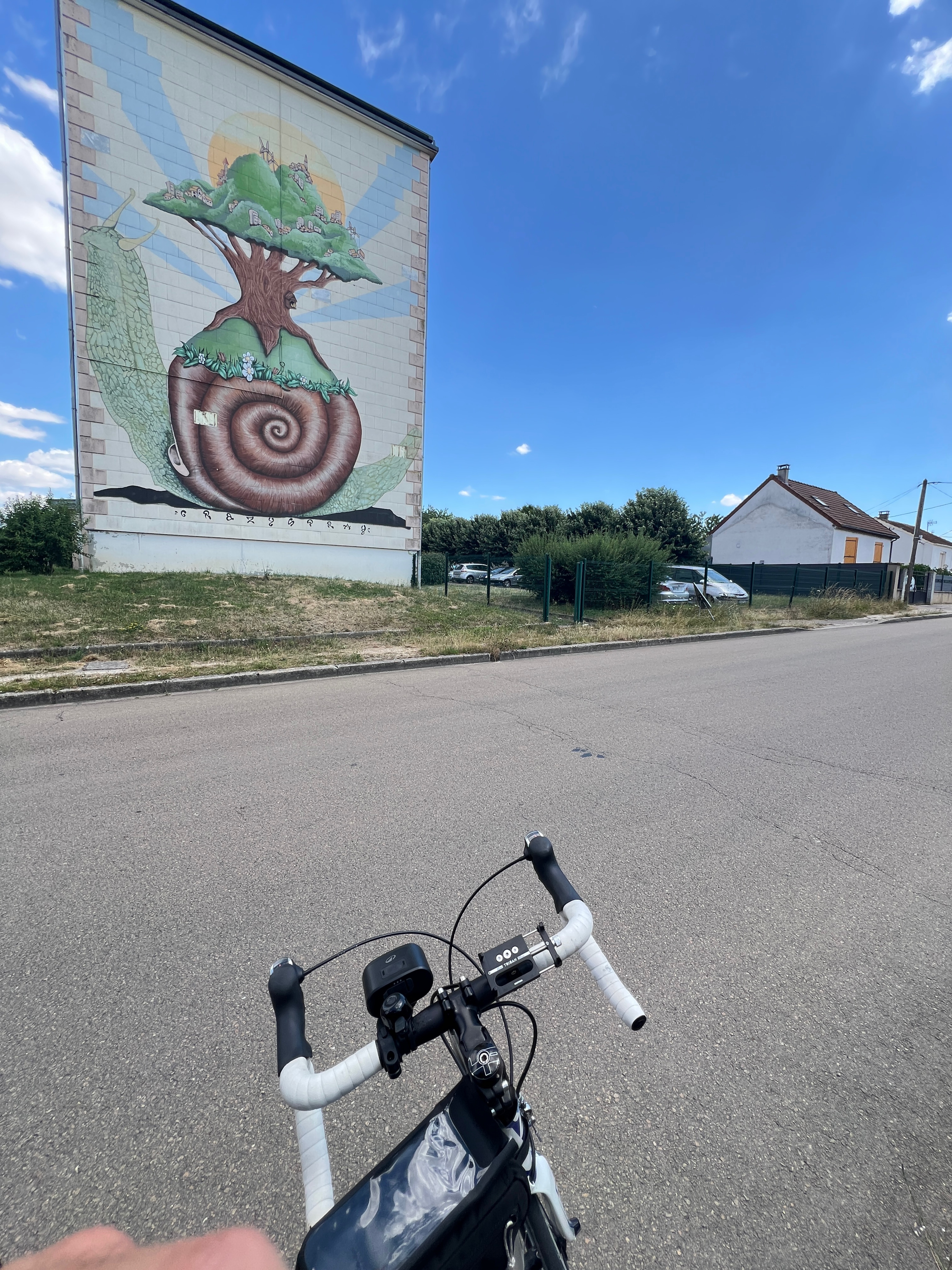 Photo 8 of the Bikemap route "Joigny —— Auxerre"