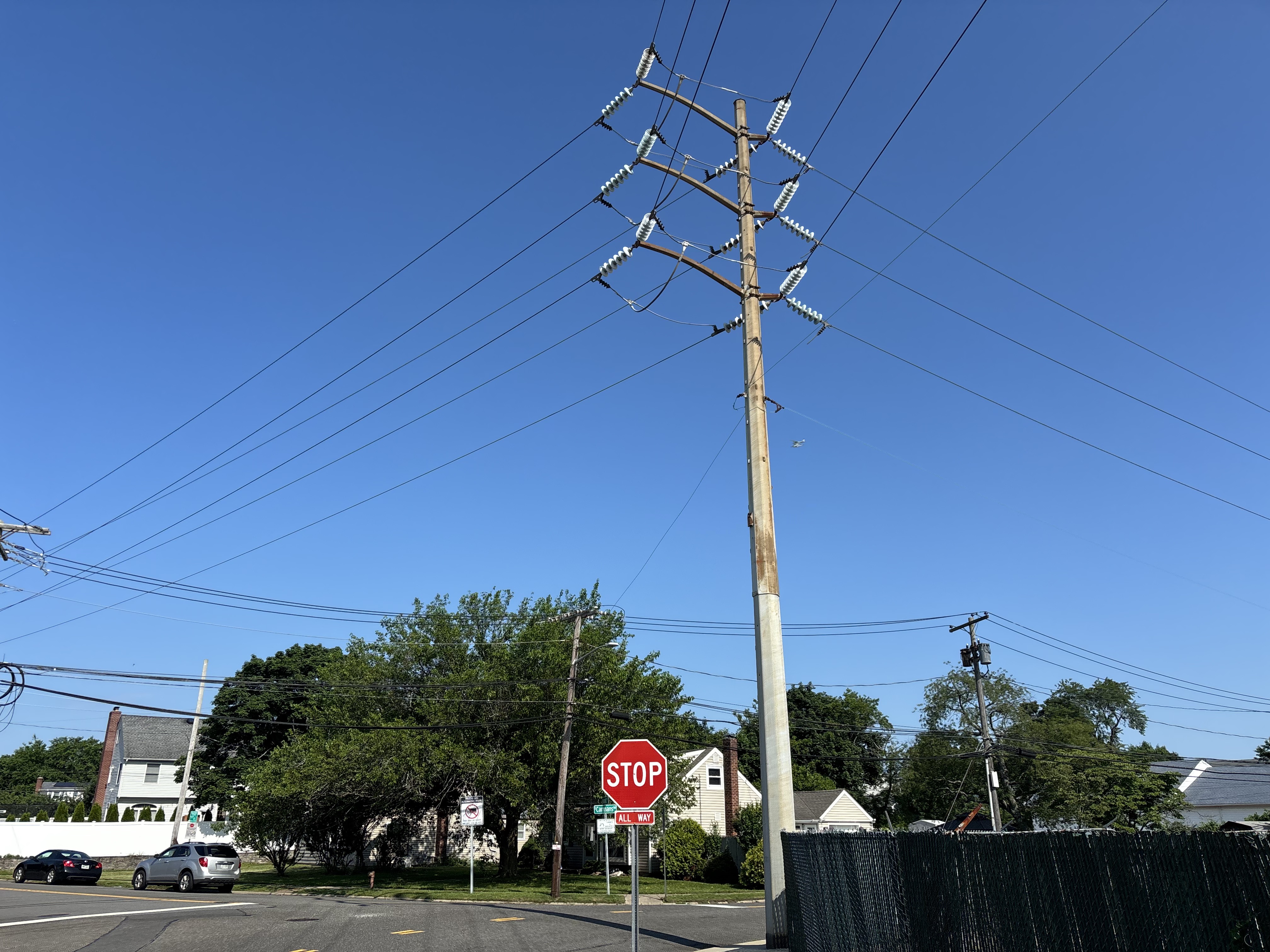 S Crescent Dr, Farmingdale to S Crescent Dr, Farmingdale