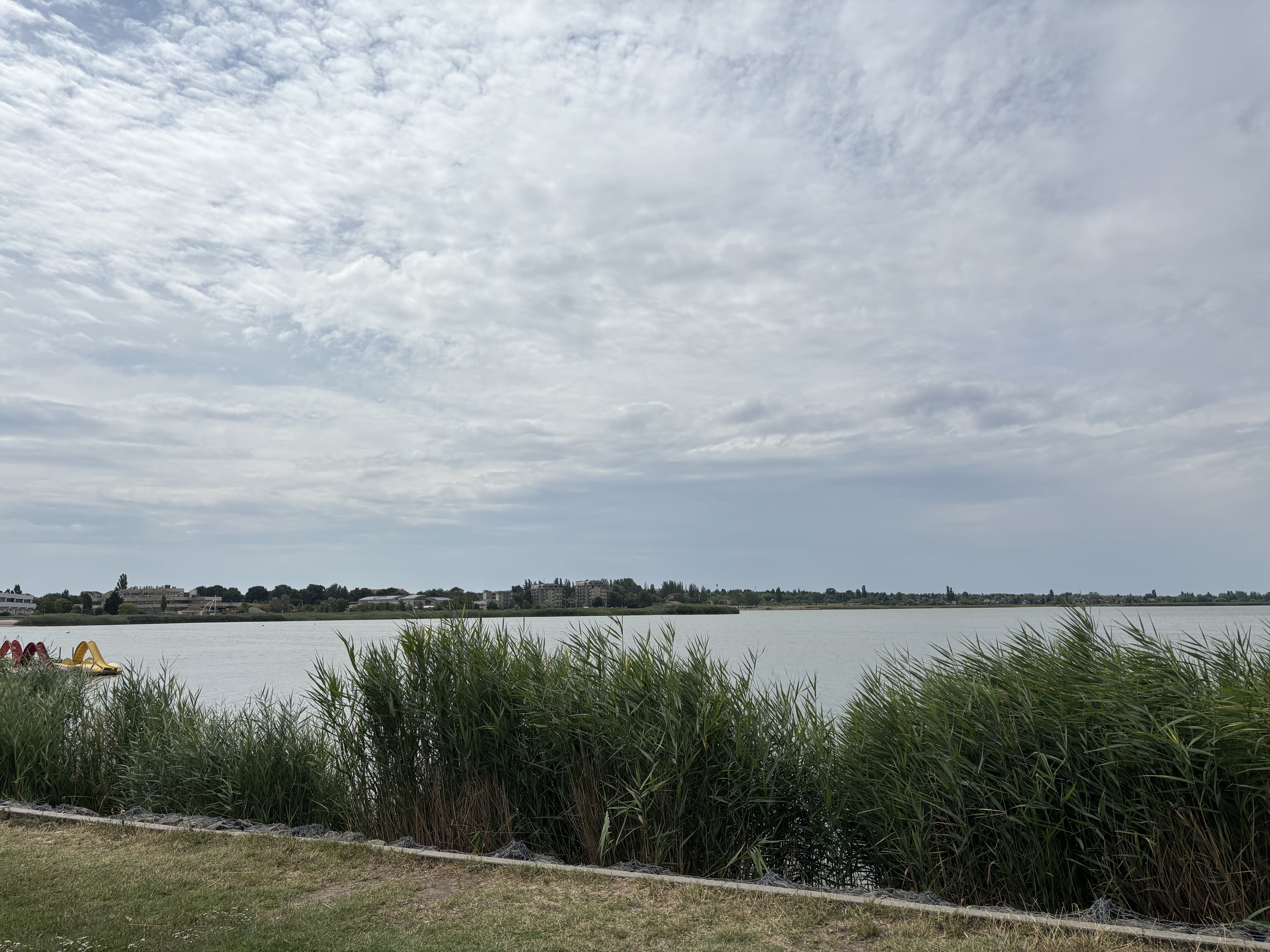 Foto 2 der Bikemap-Route "Balatoni út, Gárdony to Chernel István utca, Gárdony" Foto 2 der Bikemap-Route "Balatoni út, Gárdony to Chernel István utca, Gárdony"