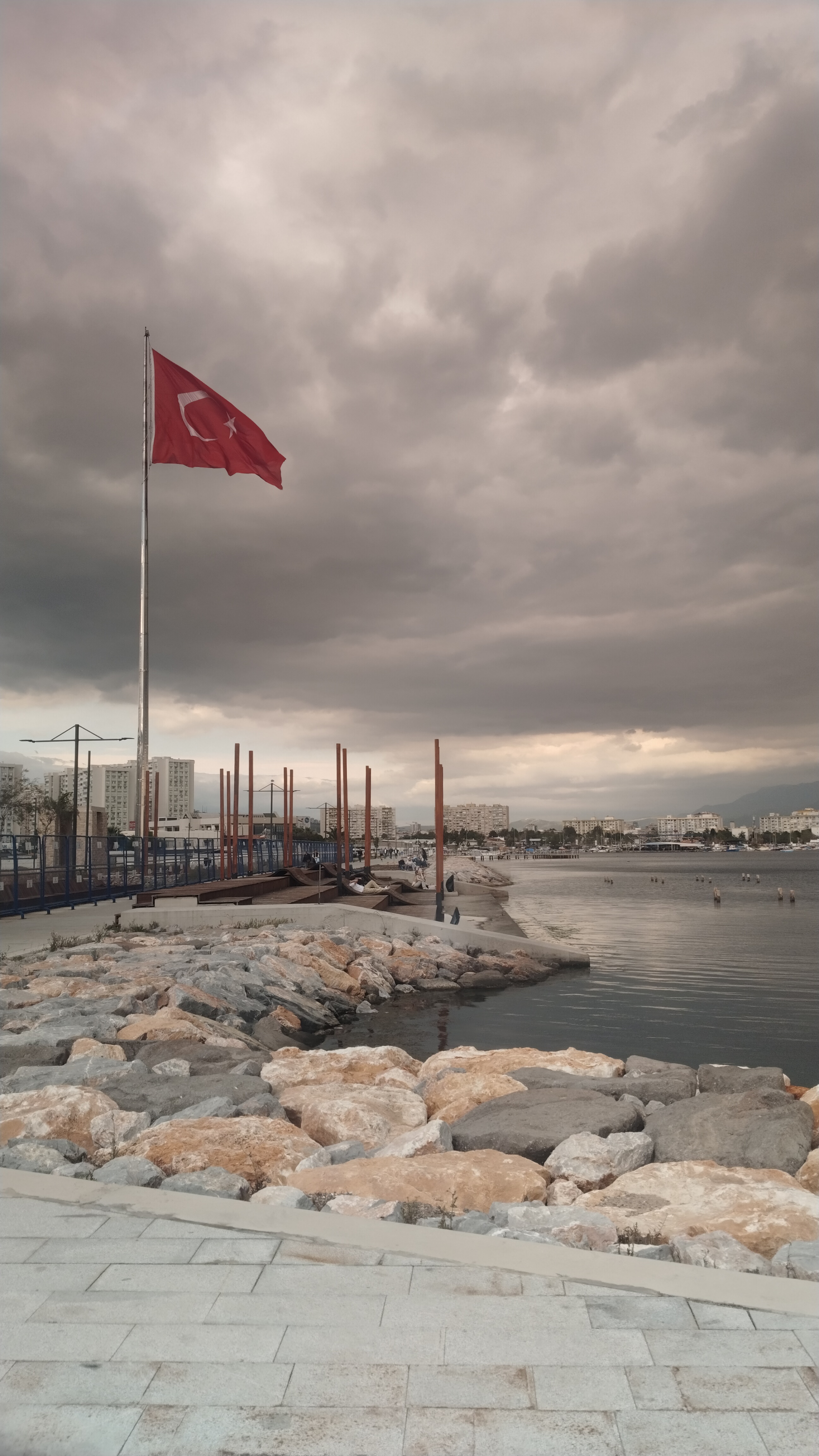 Çiğli Hava Lojmanları - Karşıyaka