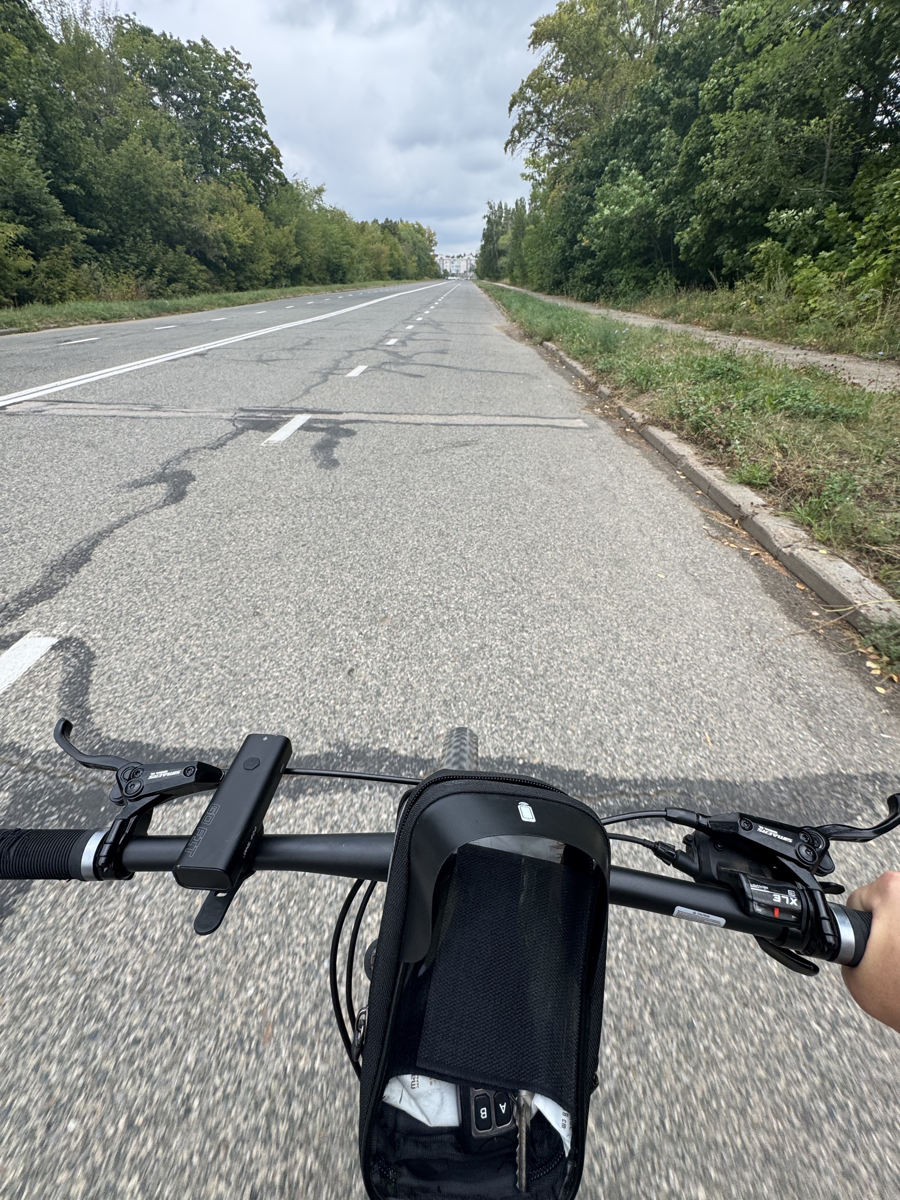 Photo 8 de l’itinéraire Bikemap « аллея Любви, Тольятти до Советская улица, посёлок Гремячий » Photo 8 de l’itinéraire Bikemap « аллея Любви, Тольятти до Советская улица, посёлок Гремячий »