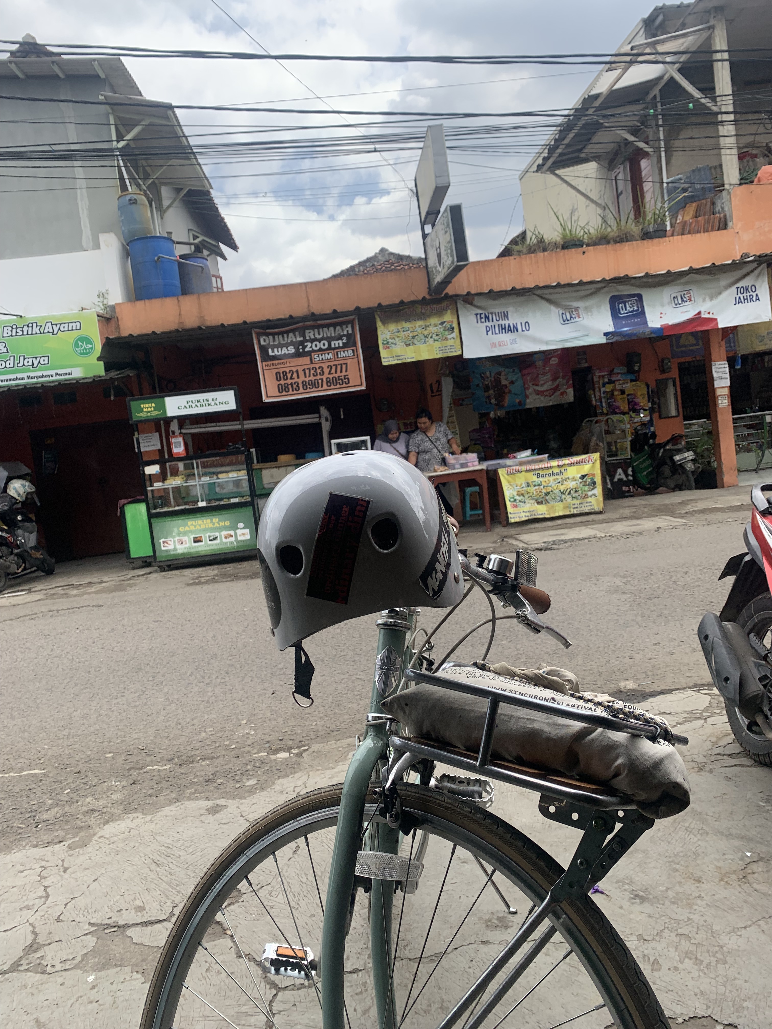 Jl Junti Kaler No. 43, Kabupaten Bandung to Jl. Ko Junti Asri No. M1-10, Kabupaten Bandung