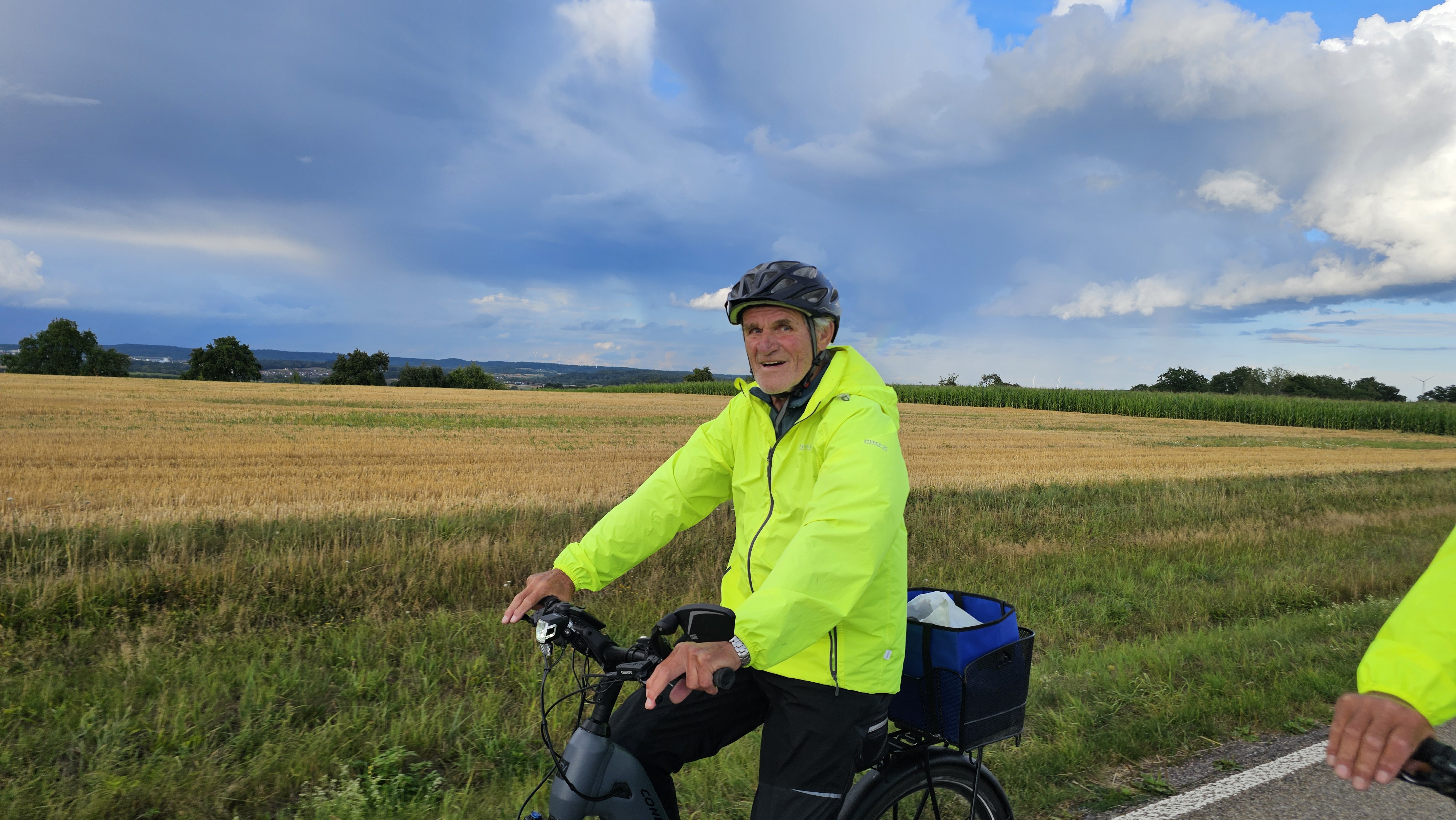 Hellmannshofen 38/1 nach Veilchenweg