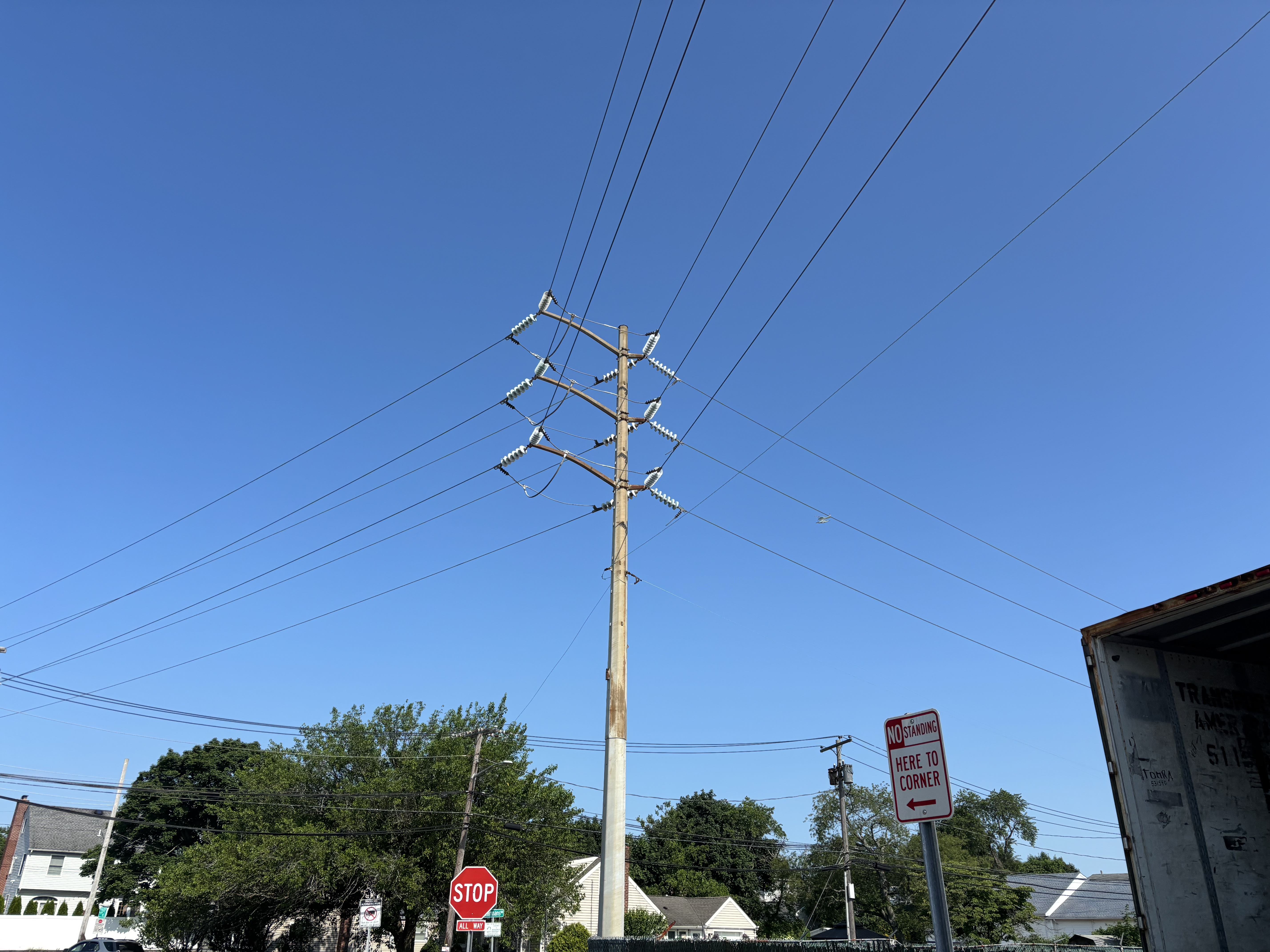 S Crescent Dr, Farmingdale to S Crescent Dr, Farmingdale