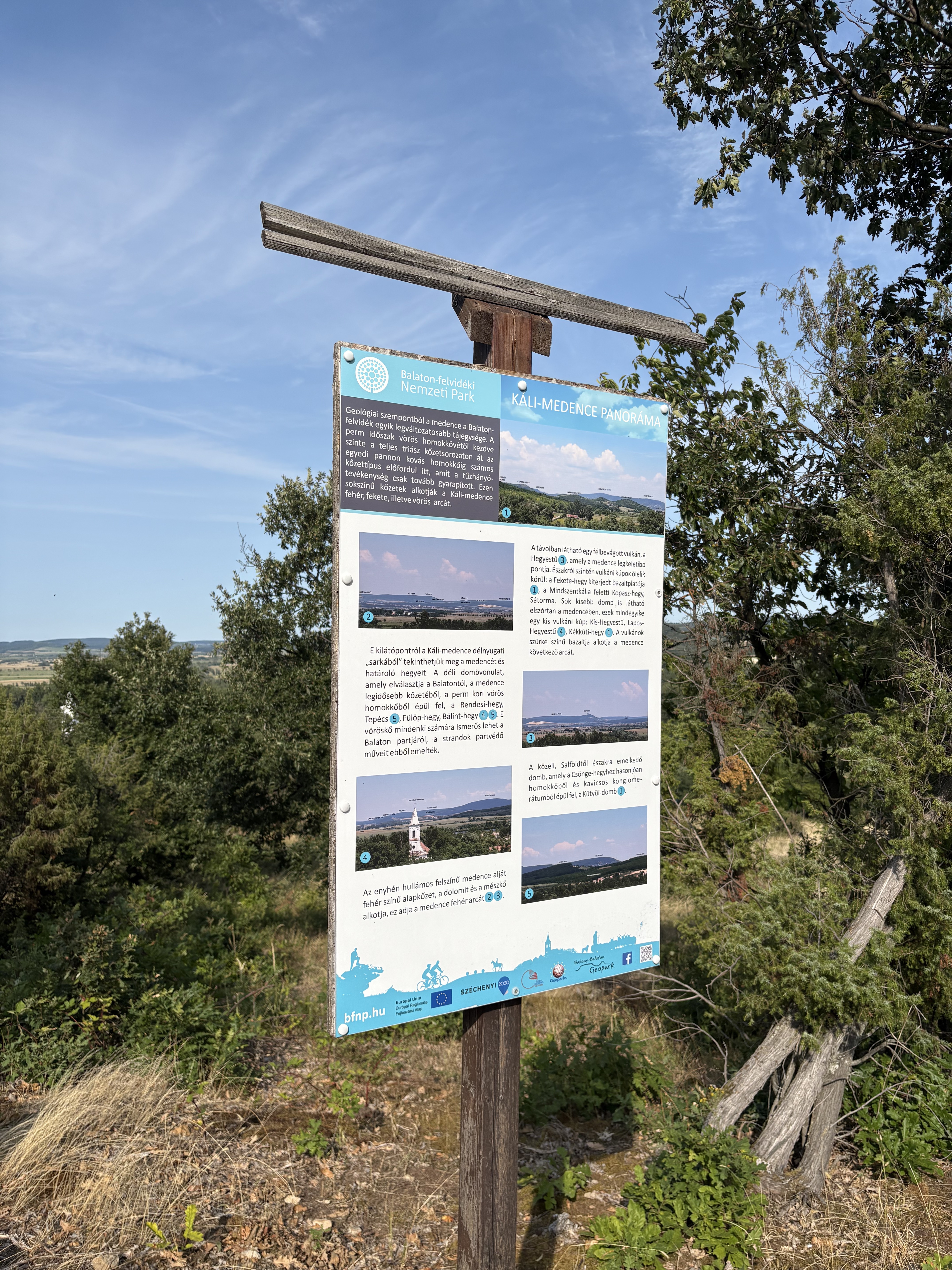 Balaton utca, Badacsonytomaj - 73133-as mellékút, Kékkút