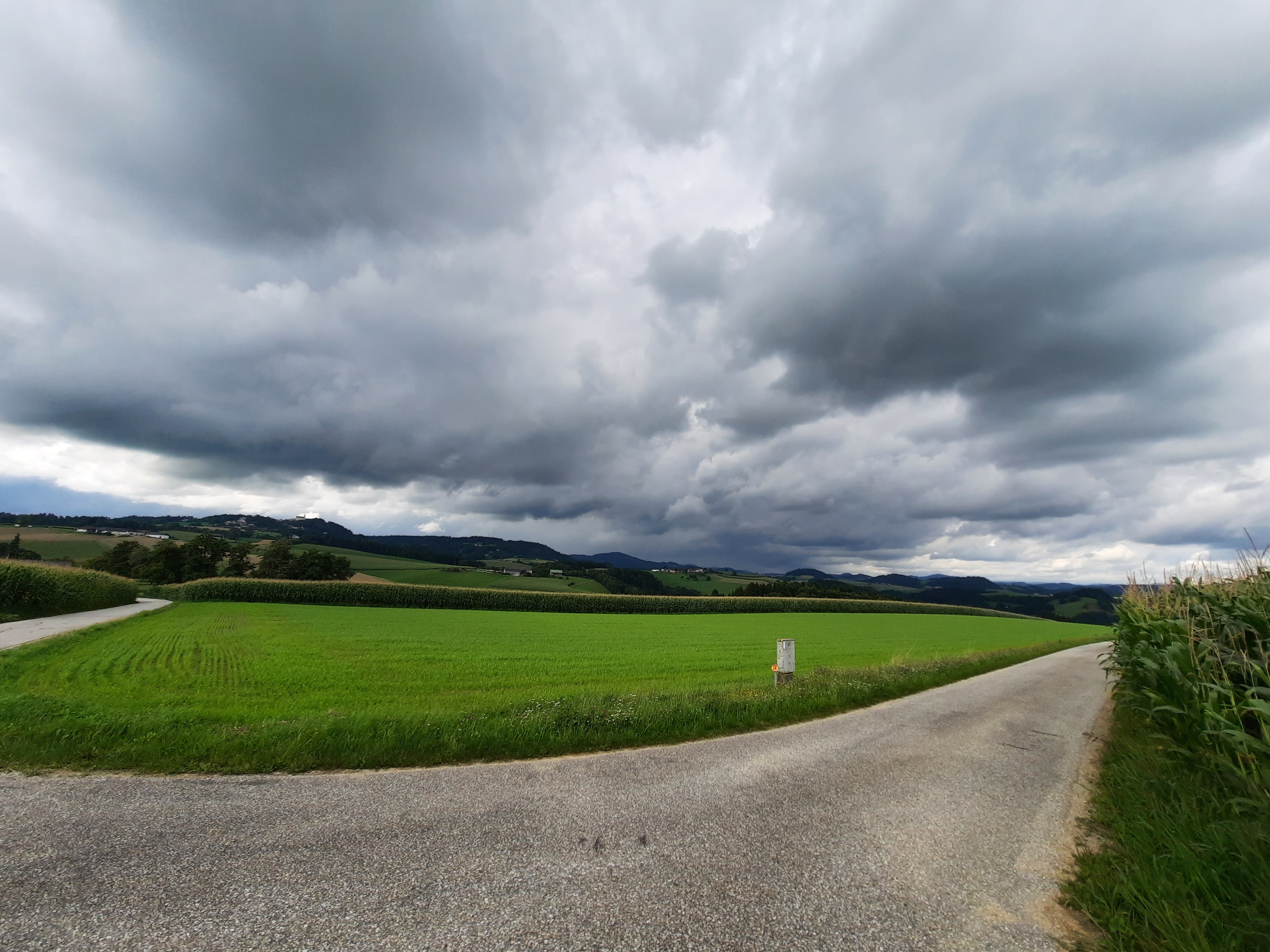 Grein, St.Thomas, Klam, BGB., Saxen, Grein. Dem Gewitter davongefahren.