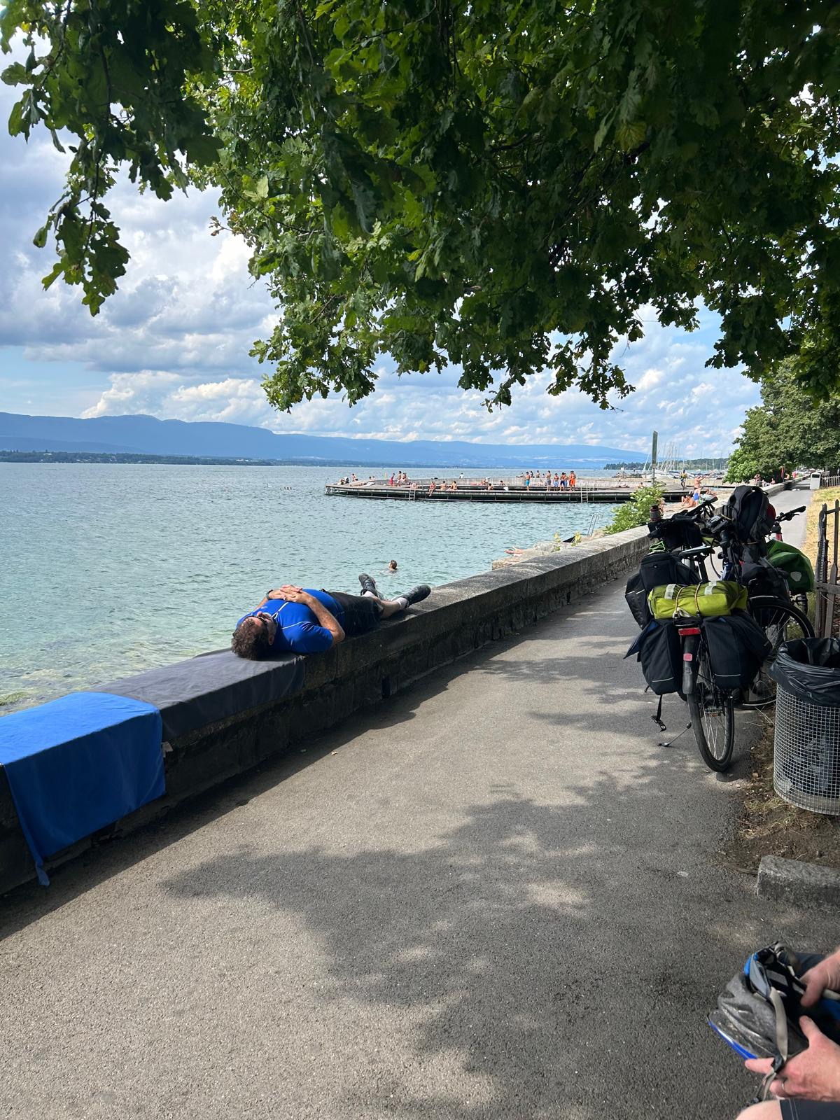 Photo 8 of the Bikemap route "LLD2.2: Nernier to Geneva"