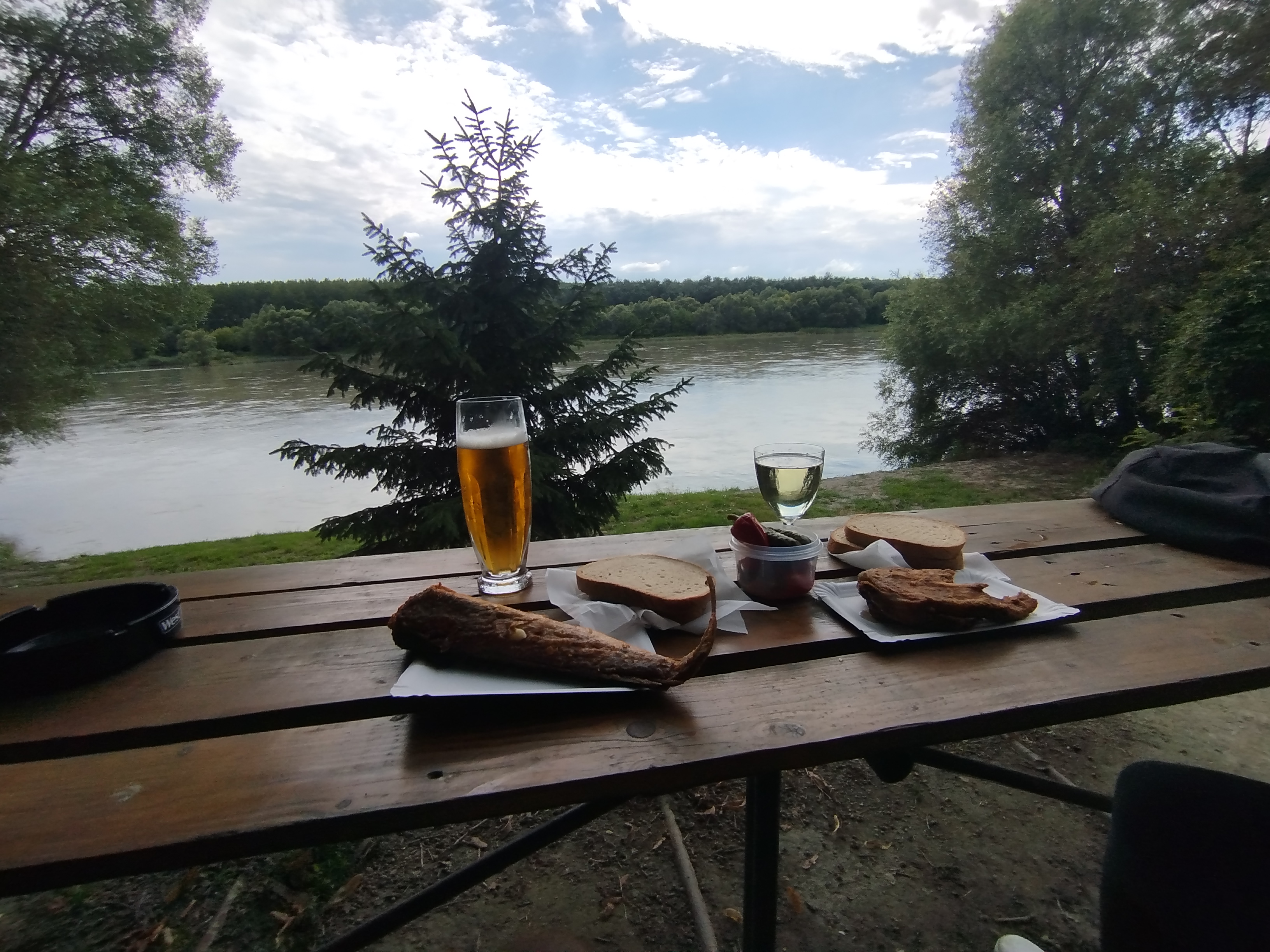 Foto 8 der Bikemap-Route "Sídl. M. Corvina - Prístav 1308/5" Foto 8 der Bikemap-Route "Sídl. M. Corvina - Prístav 1308/5"