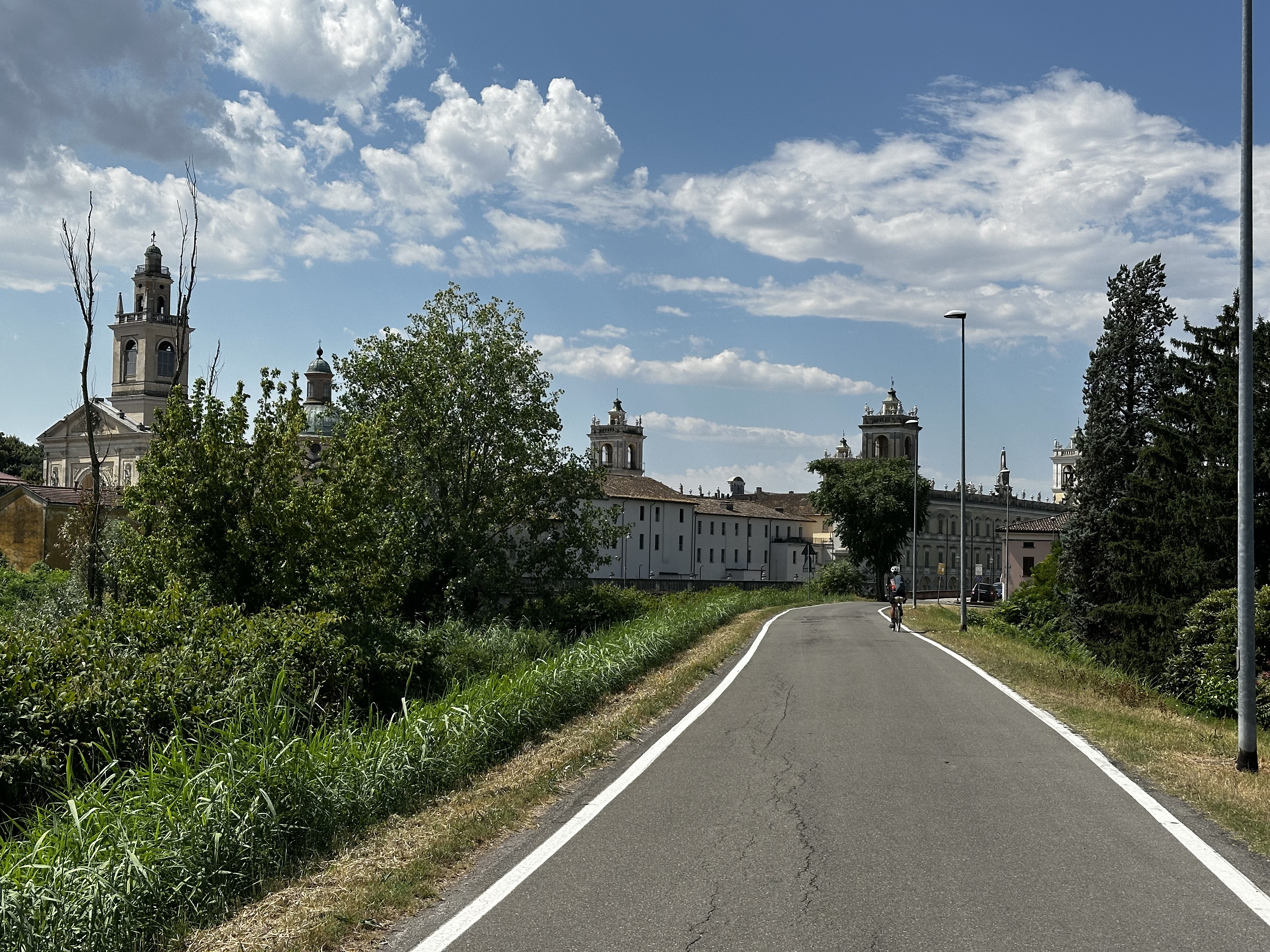 Via Giacomo Grazzi Soncini, Viadana nach Piazza Giuseppe Garibaldi, Colorno