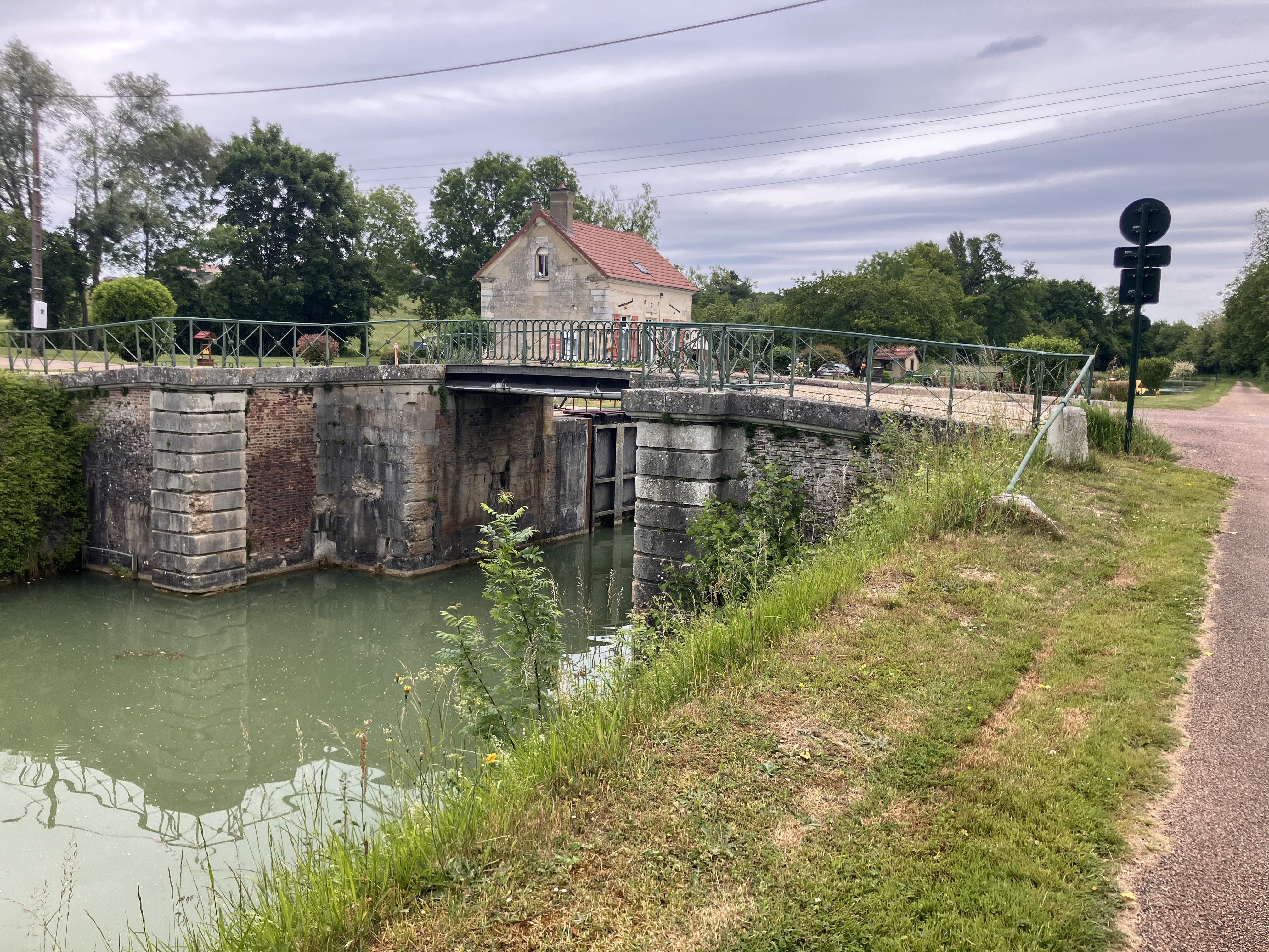 , Migennes to , Saint-Florentin